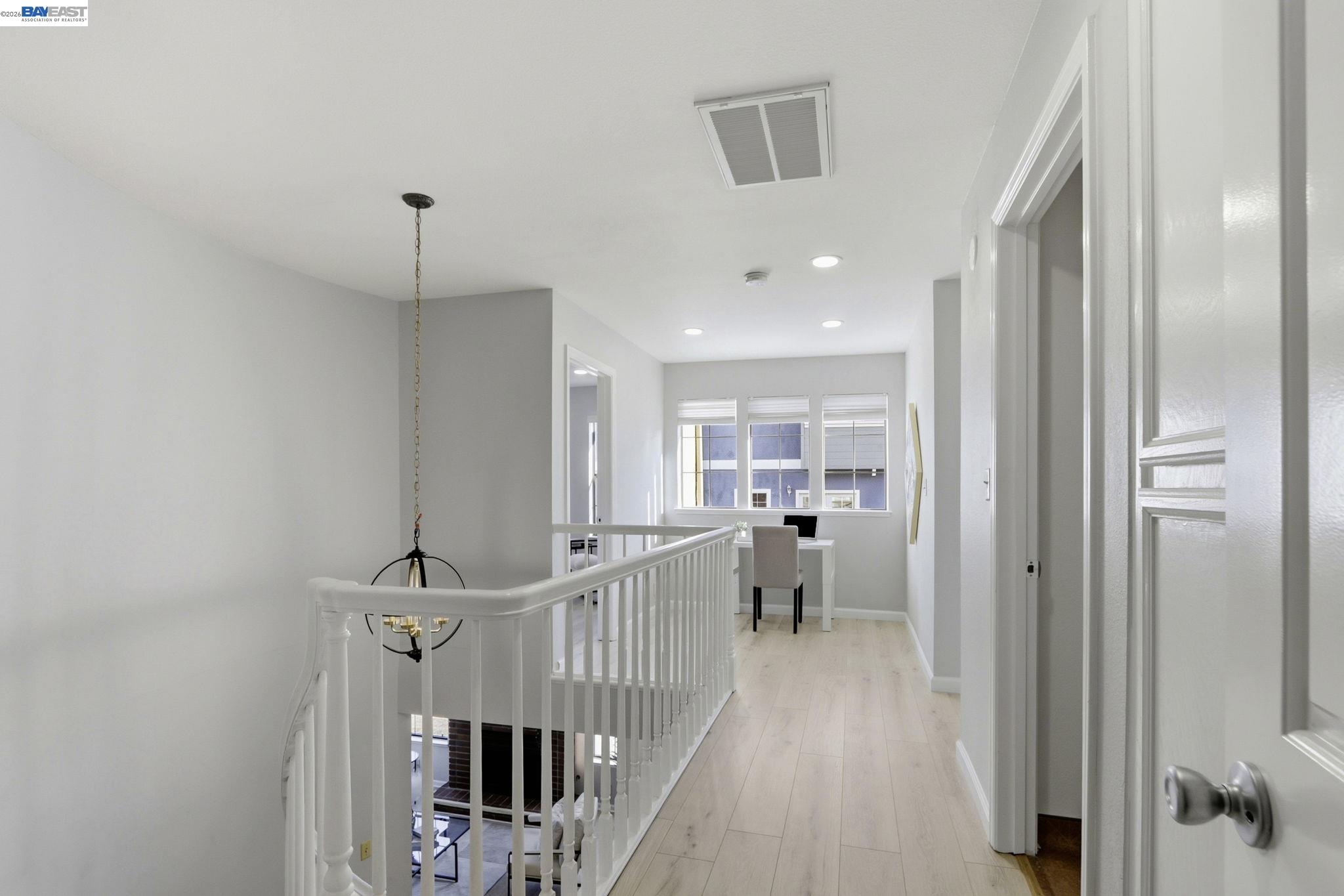 Detail Gallery Image 23 of 46 For 377 S Bernardo Ave, Sunnyvale,  CA 94086 - 2 Beds | 2/1 Baths