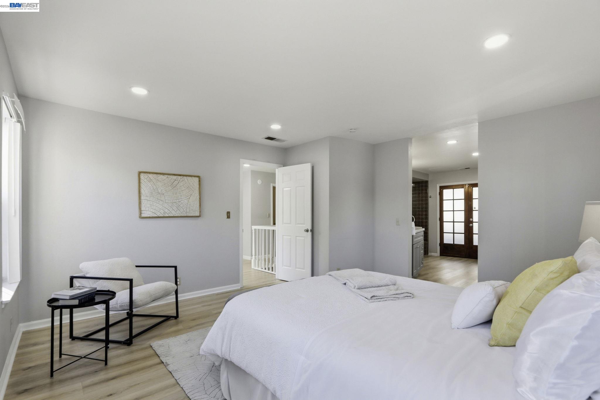 Detail Gallery Image 27 of 46 For 377 S Bernardo Ave, Sunnyvale,  CA 94086 - 2 Beds | 2/1 Baths