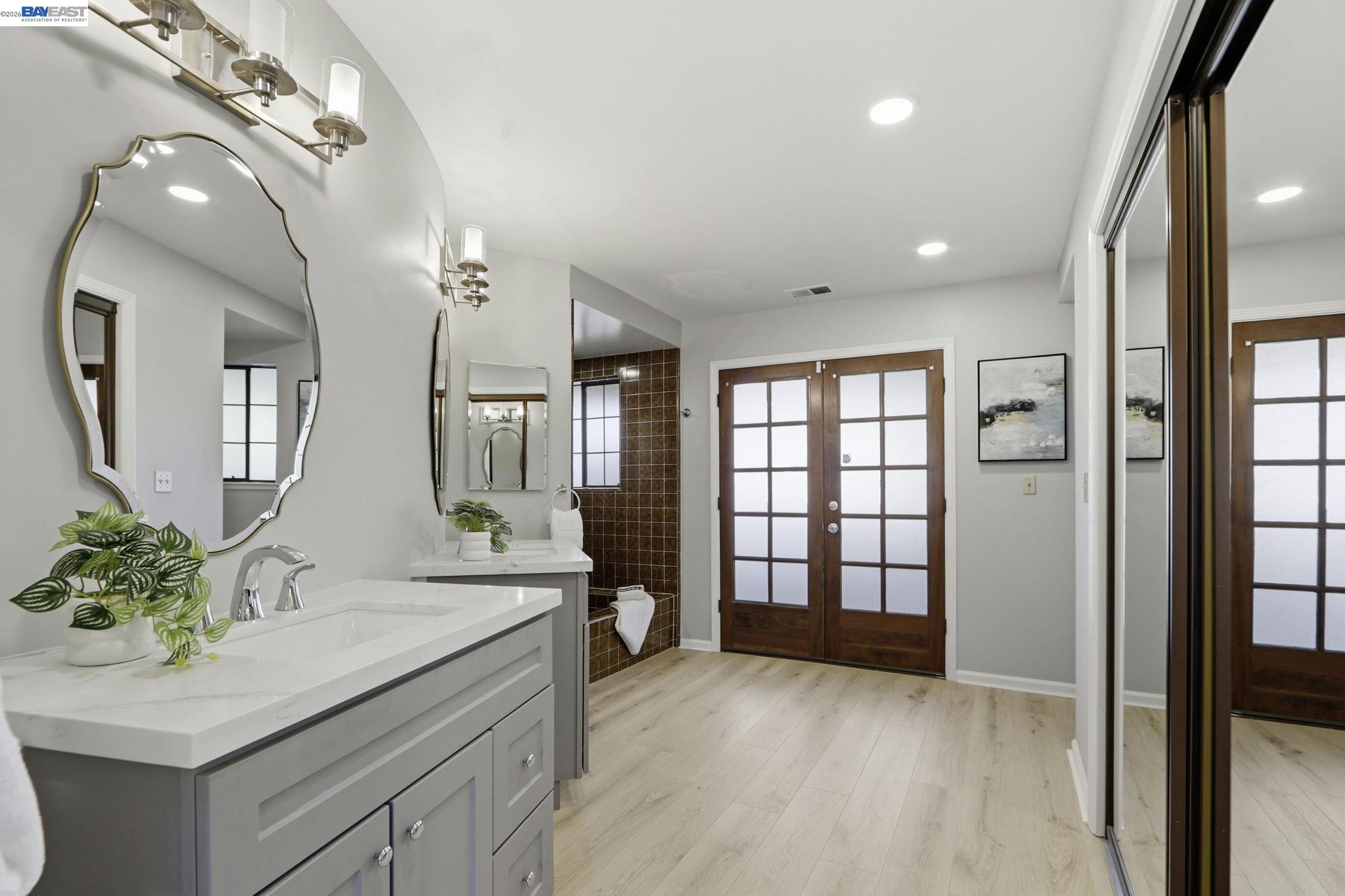 Detail Gallery Image 33 of 46 For 377 S Bernardo Ave, Sunnyvale,  CA 94086 - 2 Beds | 2/1 Baths