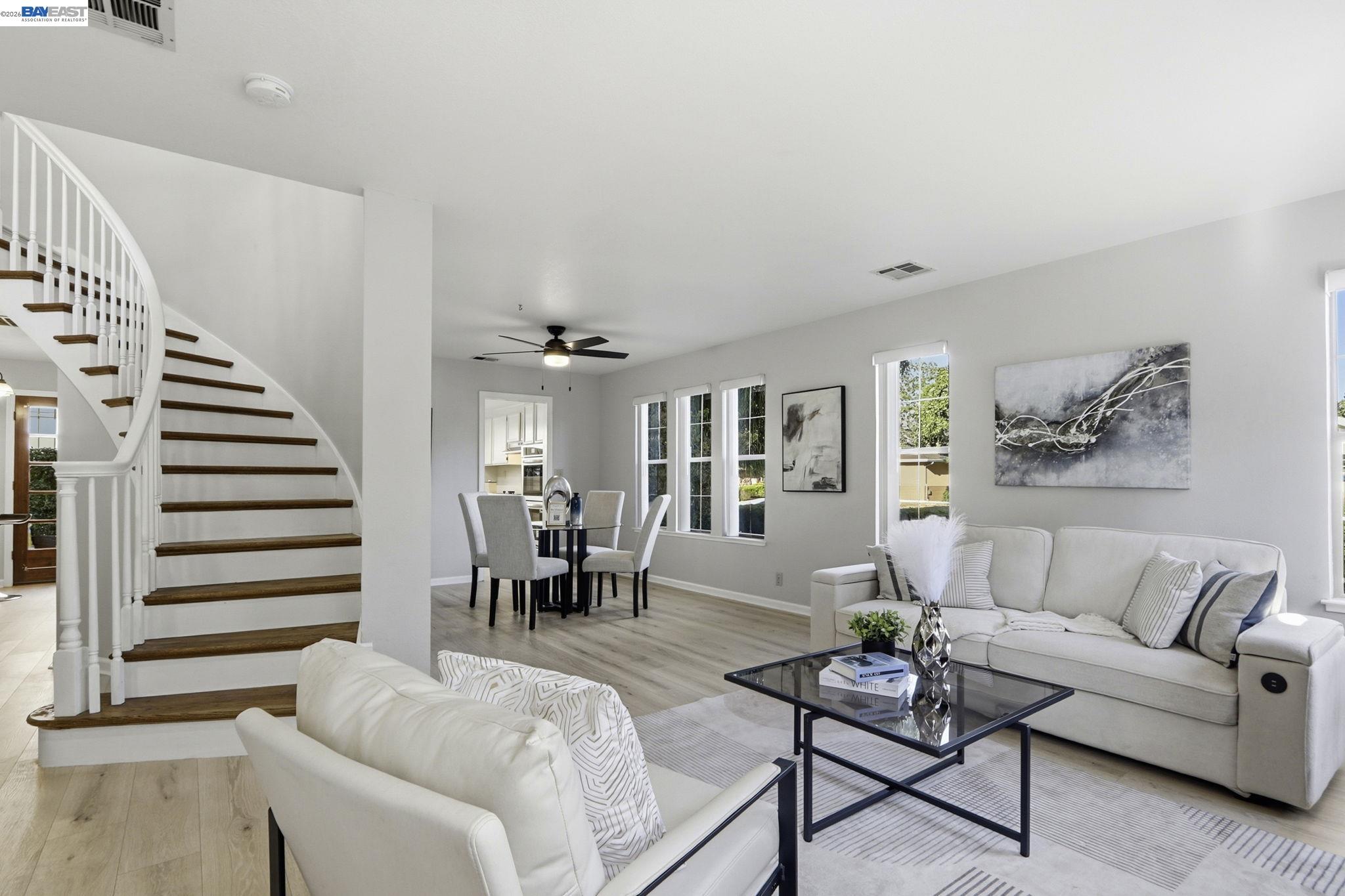 Detail Gallery Image 6 of 46 For 377 S Bernardo Ave, Sunnyvale,  CA 94086 - 2 Beds | 2/1 Baths