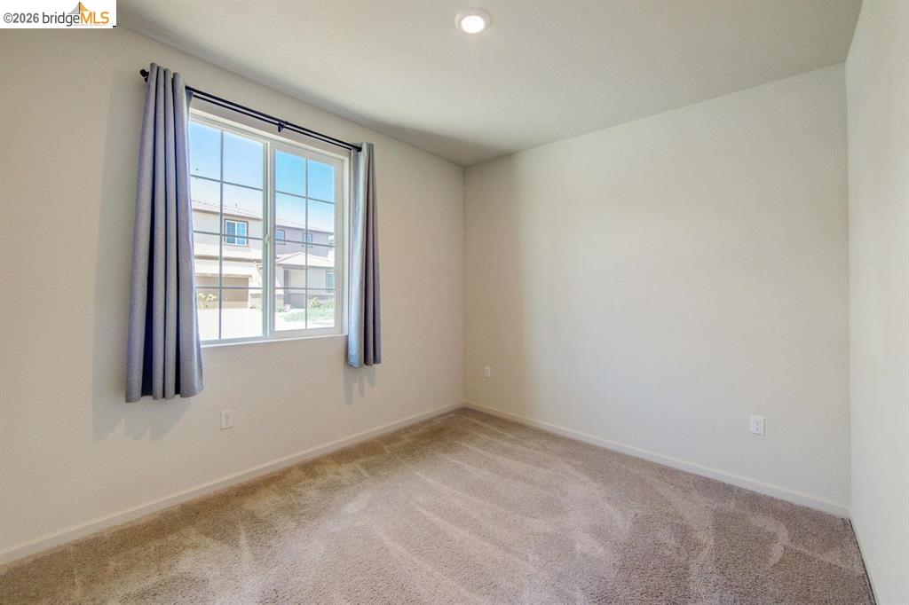 Detail Gallery Image 11 of 17 For 4050 Kenwood Circle, Oakley,  CA 94561 - 3 Beds | 2 Baths