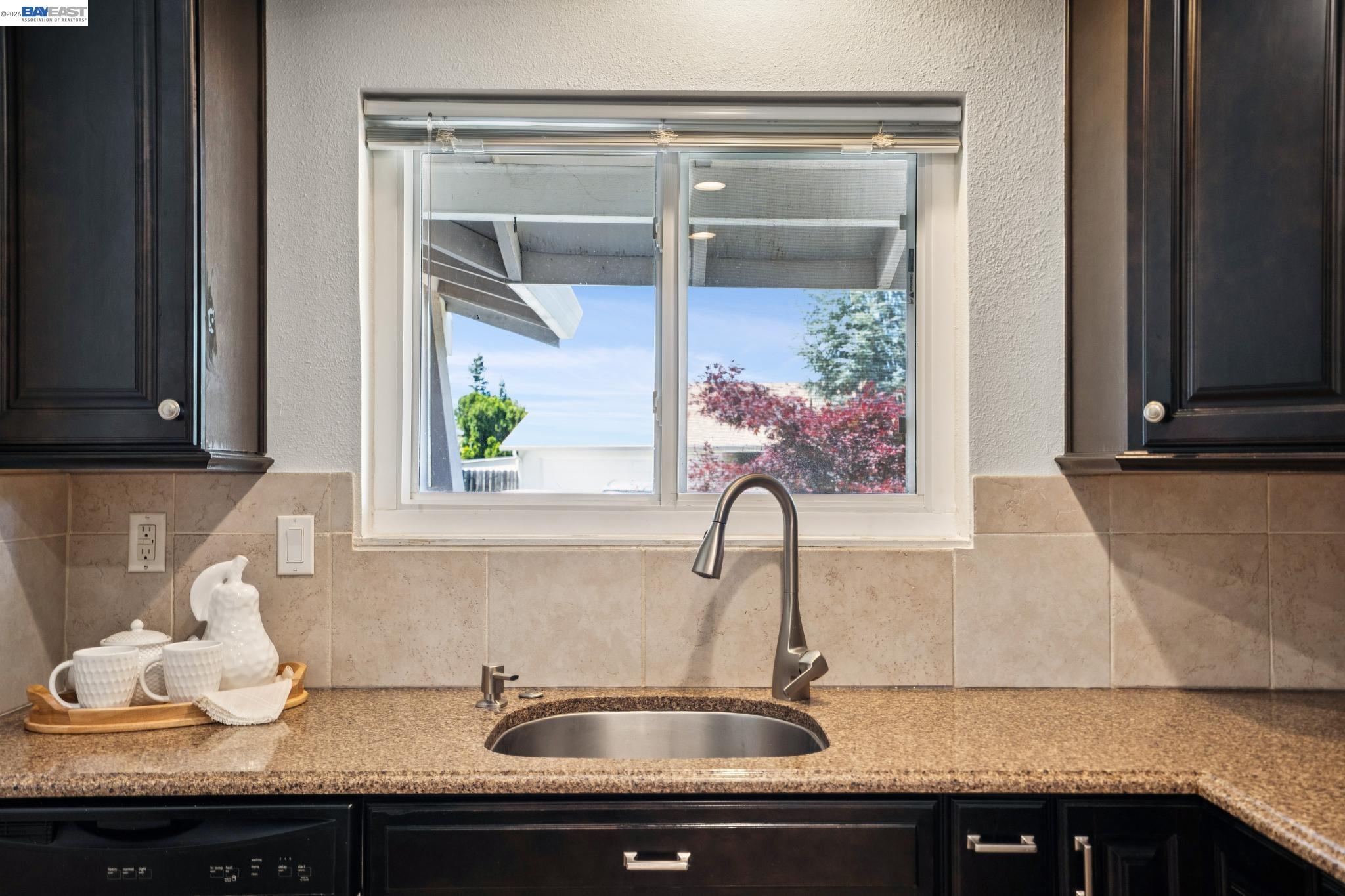 Detail Gallery Image 15 of 56 For 201 Ramon Pl, San Ramon,  CA 94583 - 4 Beds | 2 Baths