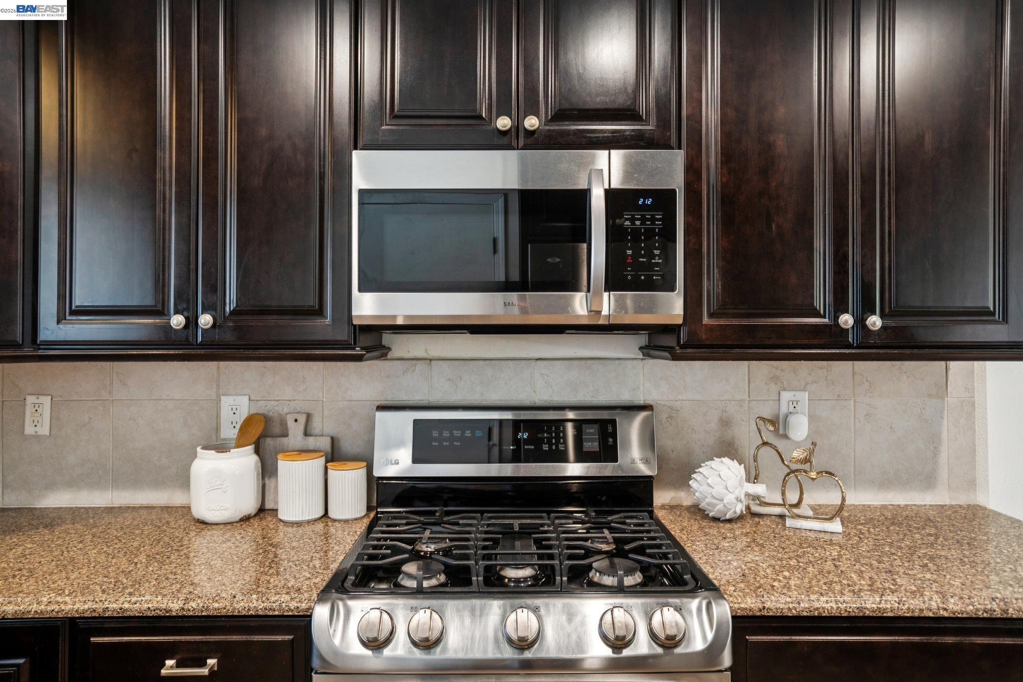 Detail Gallery Image 17 of 56 For 201 Ramon Pl, San Ramon,  CA 94583 - 4 Beds | 2 Baths