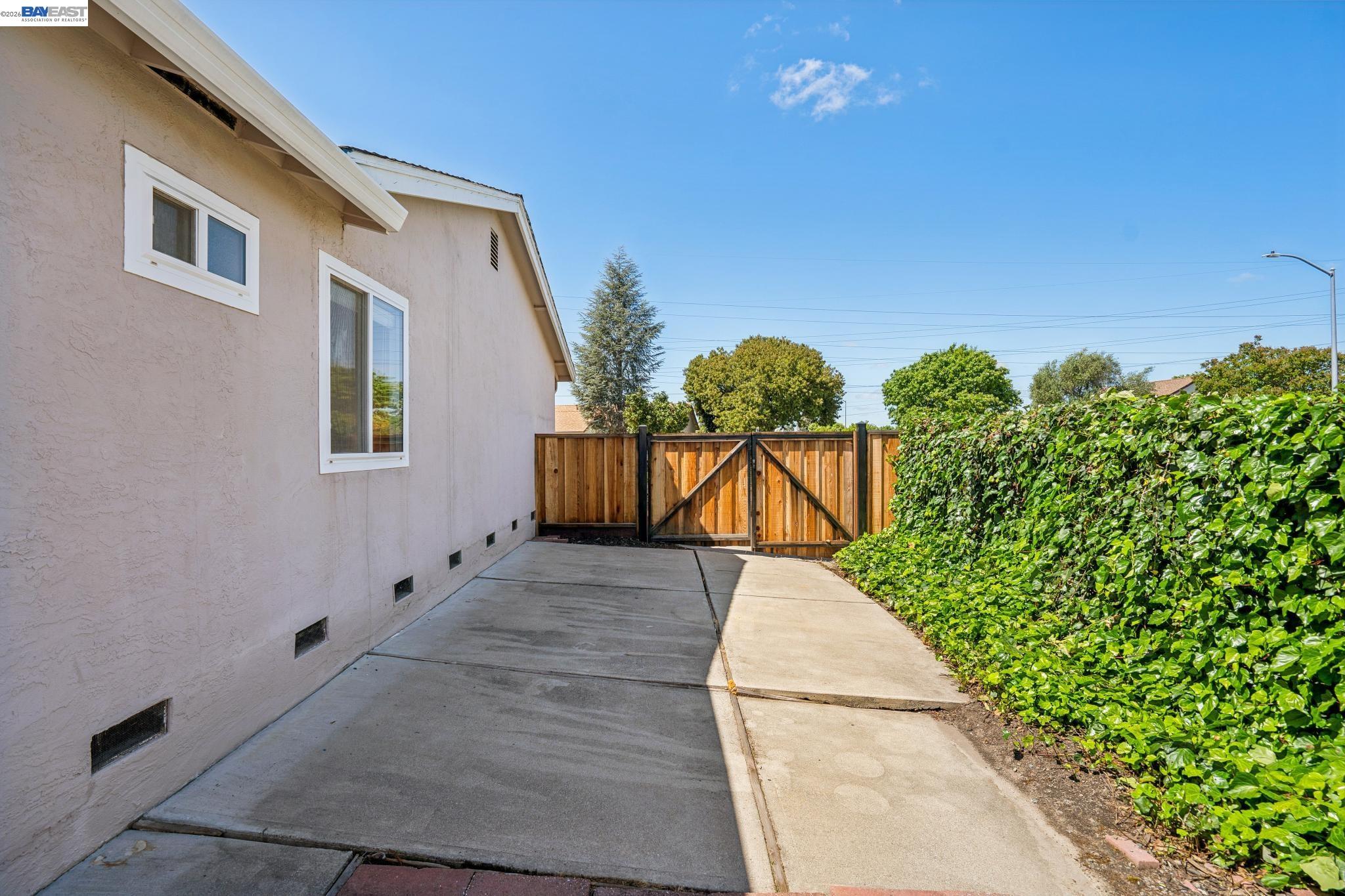 Detail Gallery Image 54 of 56 For 201 Ramon Pl, San Ramon,  CA 94583 - 4 Beds | 2 Baths