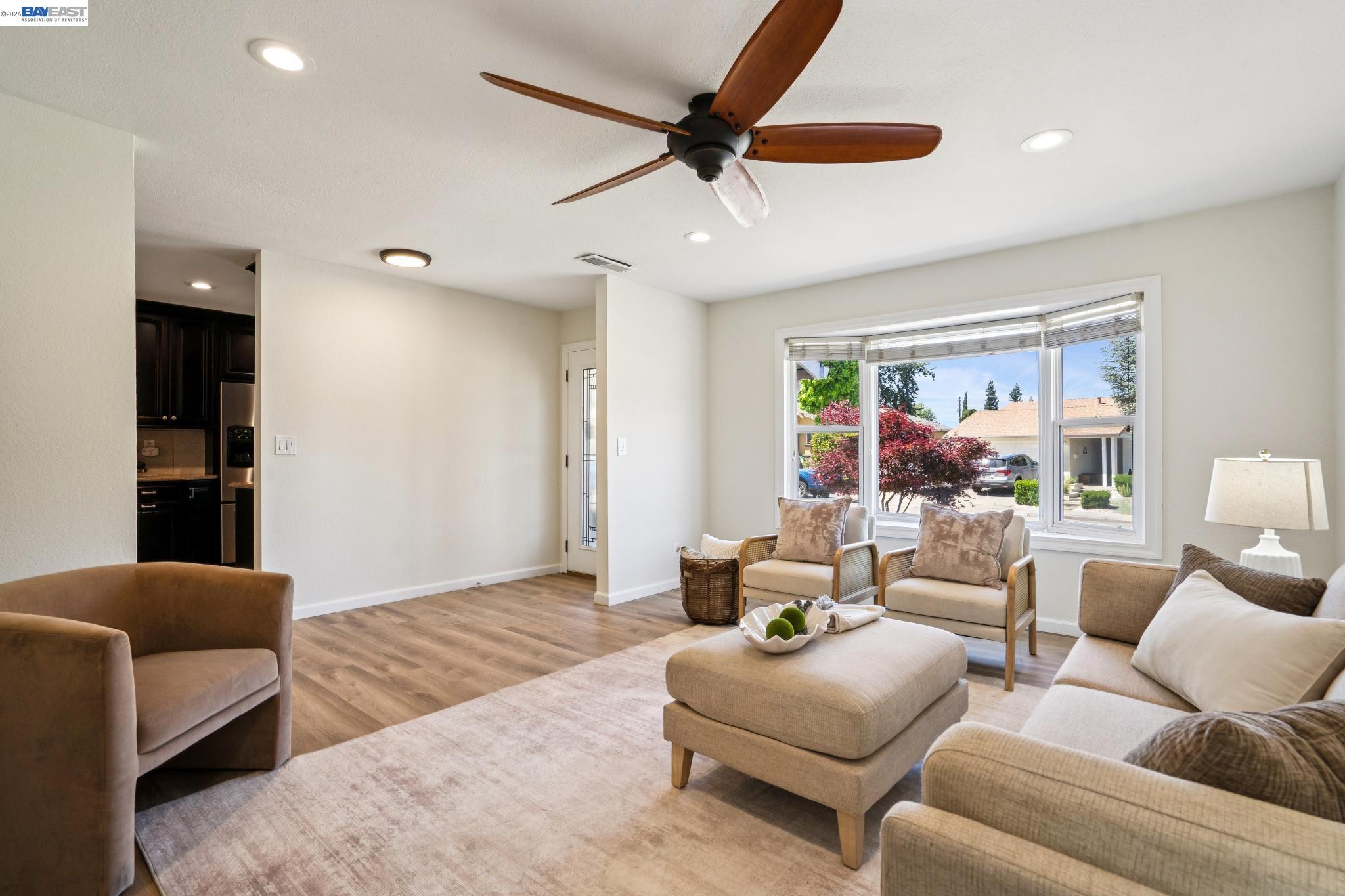 Detail Gallery Image 10 of 56 For 201 Ramon Pl, San Ramon,  CA 94583 - 4 Beds | 2 Baths