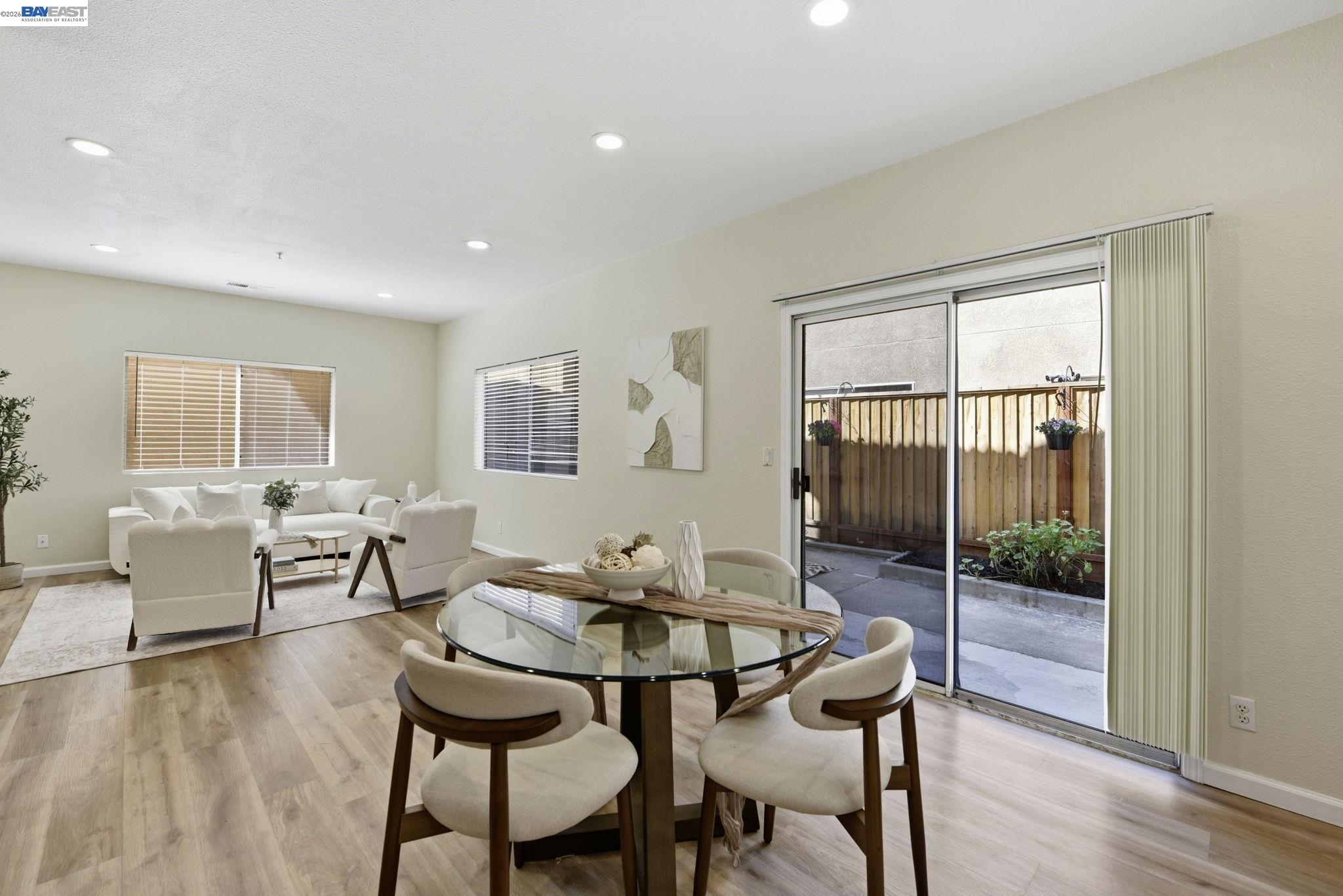 Detail Gallery Image 15 of 50 For 1085 La Brea Ter, Union City,  CA 94587 - 3 Beds | 2/1 Baths