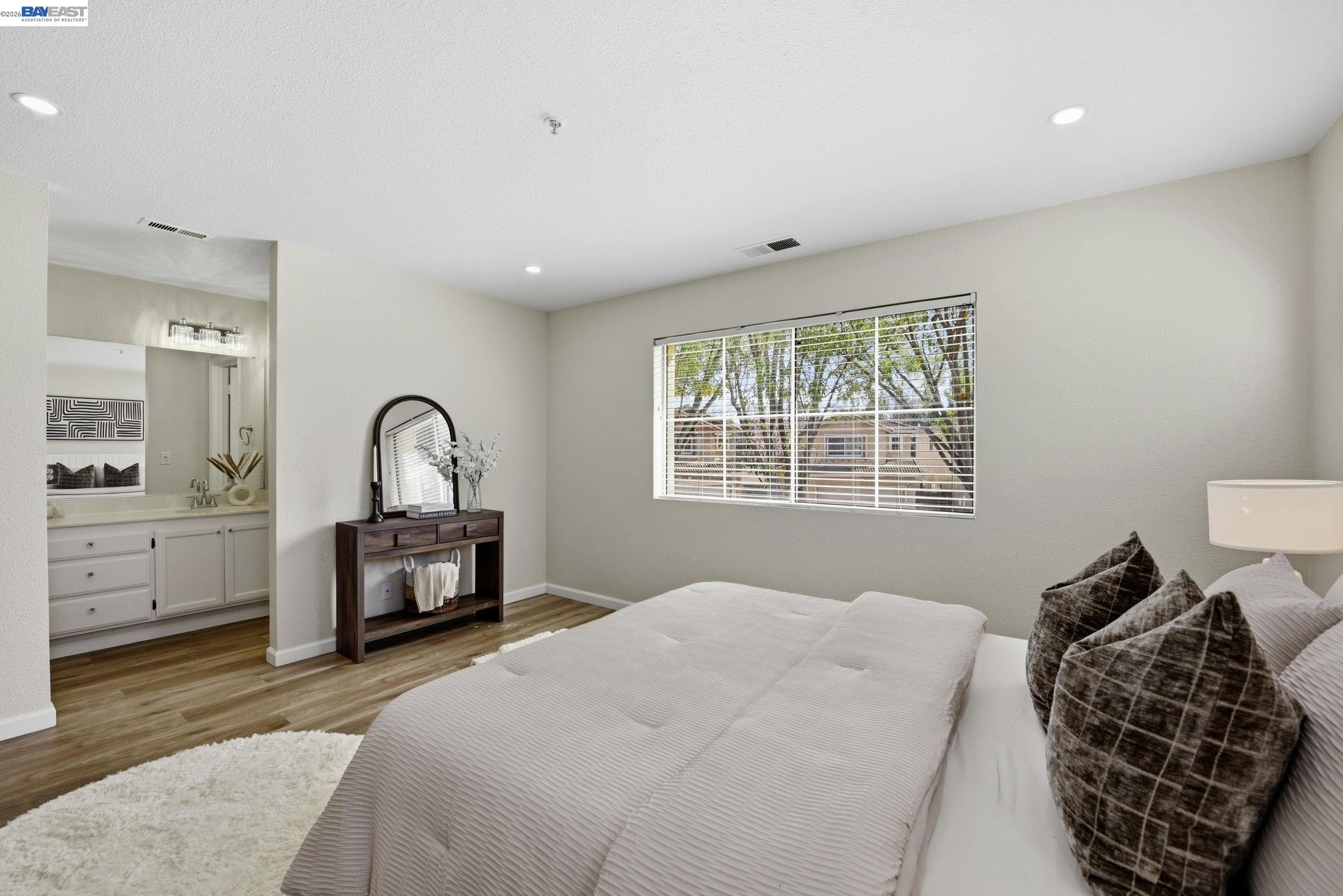 Detail Gallery Image 20 of 50 For 1085 La Brea Ter, Union City,  CA 94587 - 3 Beds | 2/1 Baths