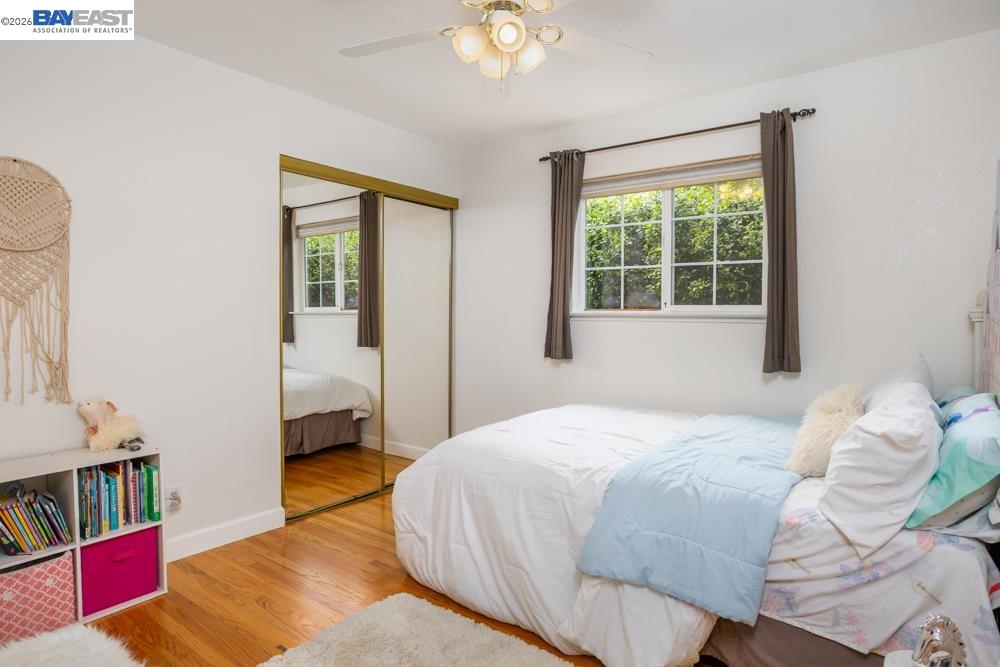 Detail Gallery Image 12 of 20 For 924 Lambaren Ave, Livermore,  CA 94551 - 4 Beds | 2 Baths