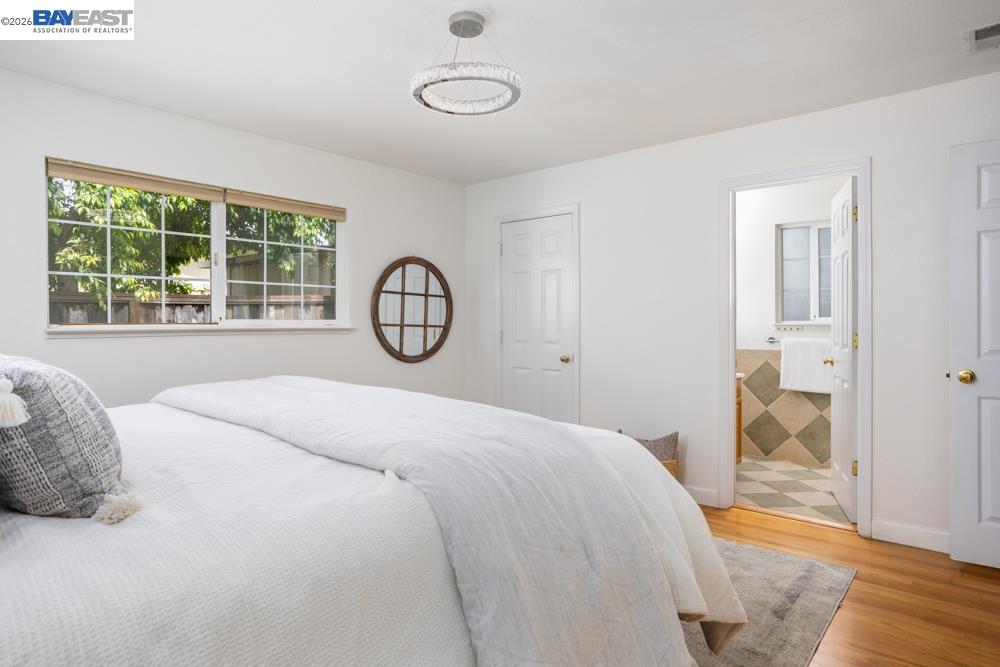 Detail Gallery Image 17 of 20 For 924 Lambaren Ave, Livermore,  CA 94551 - 4 Beds | 2 Baths