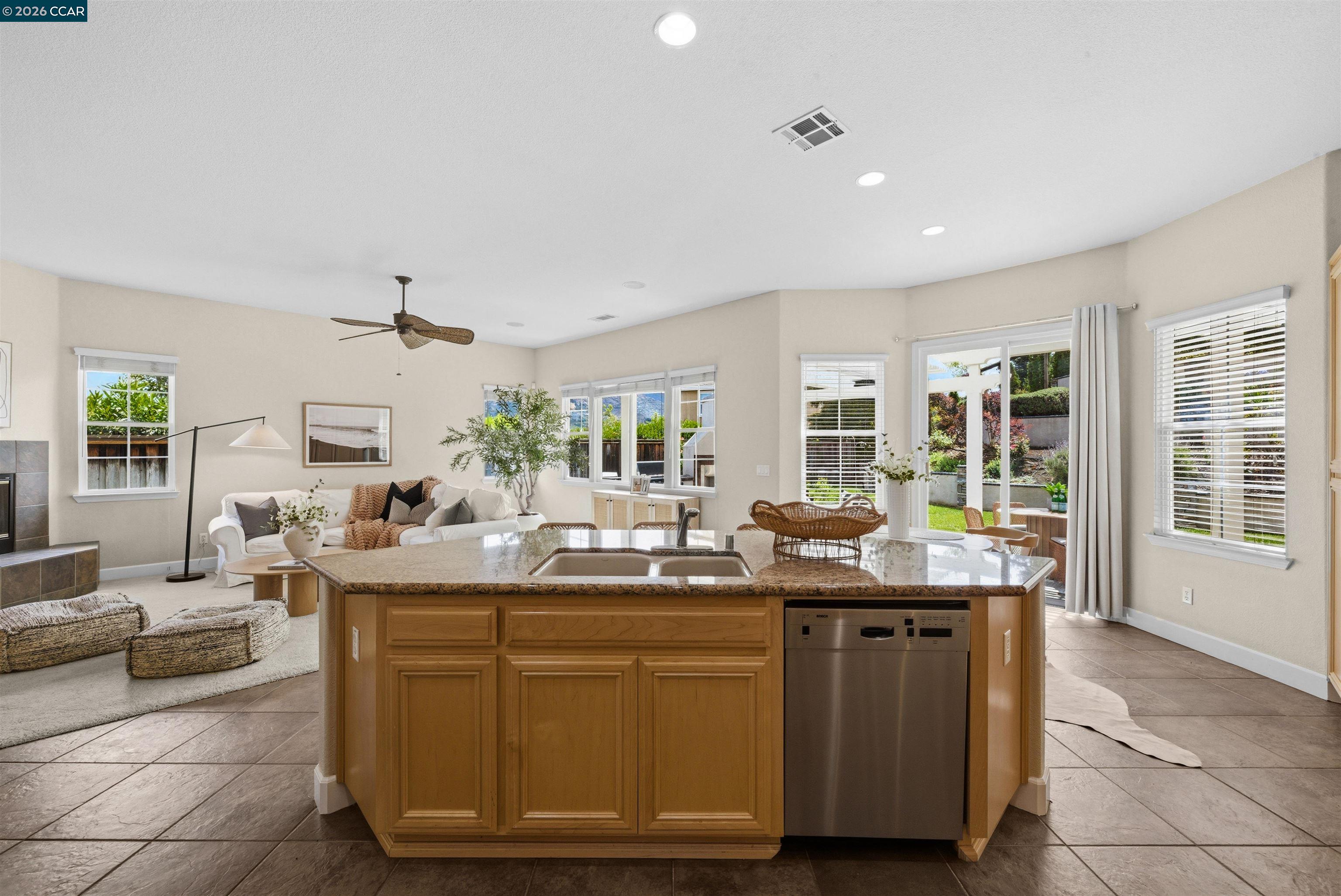 5260 Hiddencrest Ct, Concord, CA, 94521