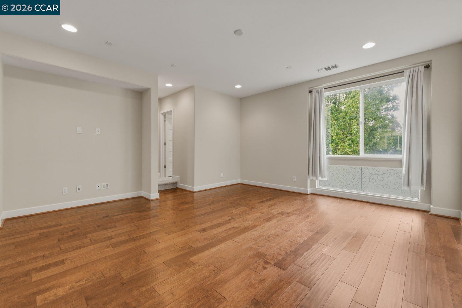 Photo #15: 41130986 Listing: Photo #15