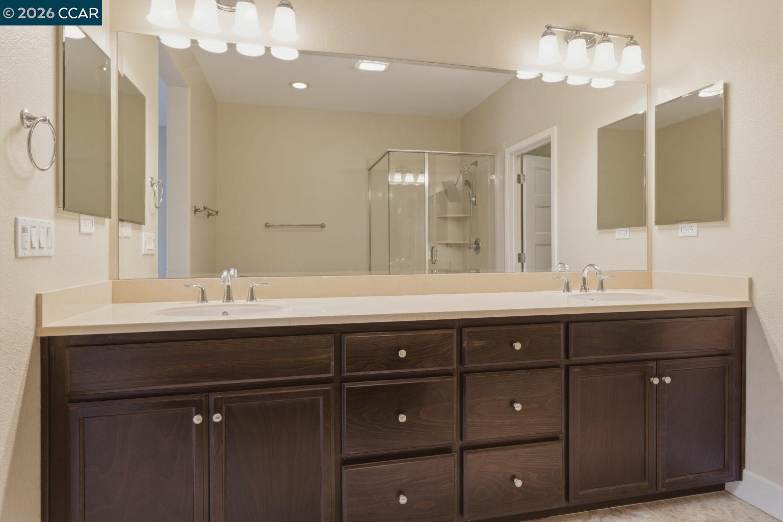 Photo #44: 41130986 Listing: Photo #44