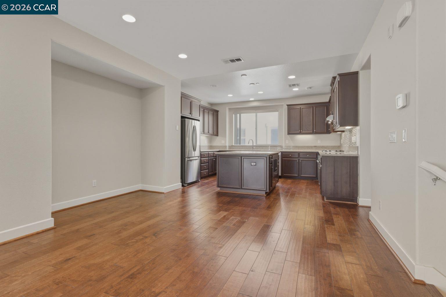 Photo #9: 41130986 Listing: Photo #9