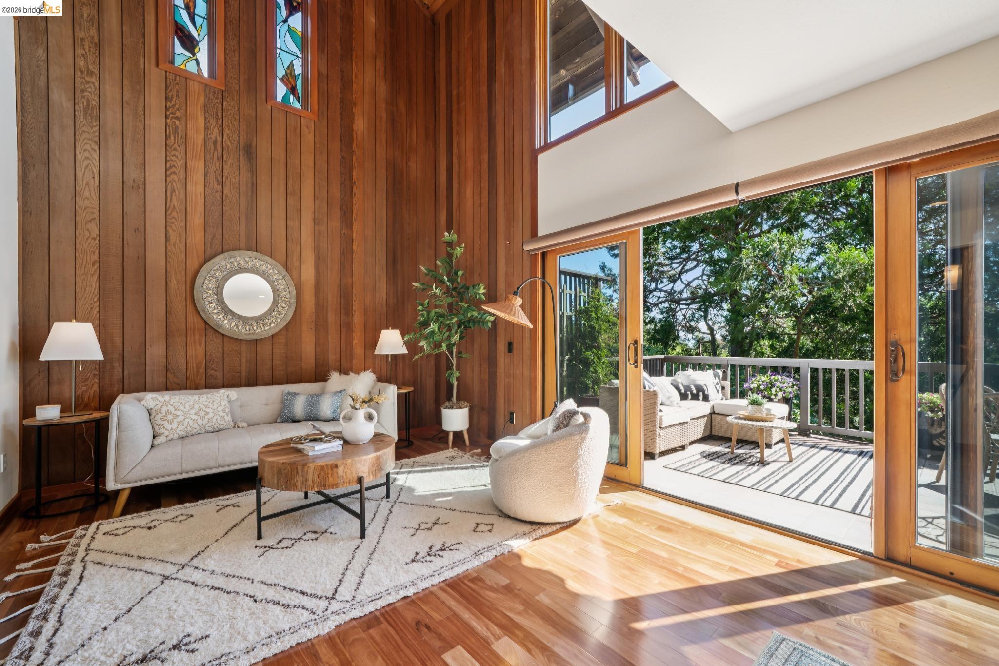 Detail Gallery Image 11 of 53 For 1183 Keeler Ave, Berkeley,  CA 94708 - 2 Beds | 1/1 Baths