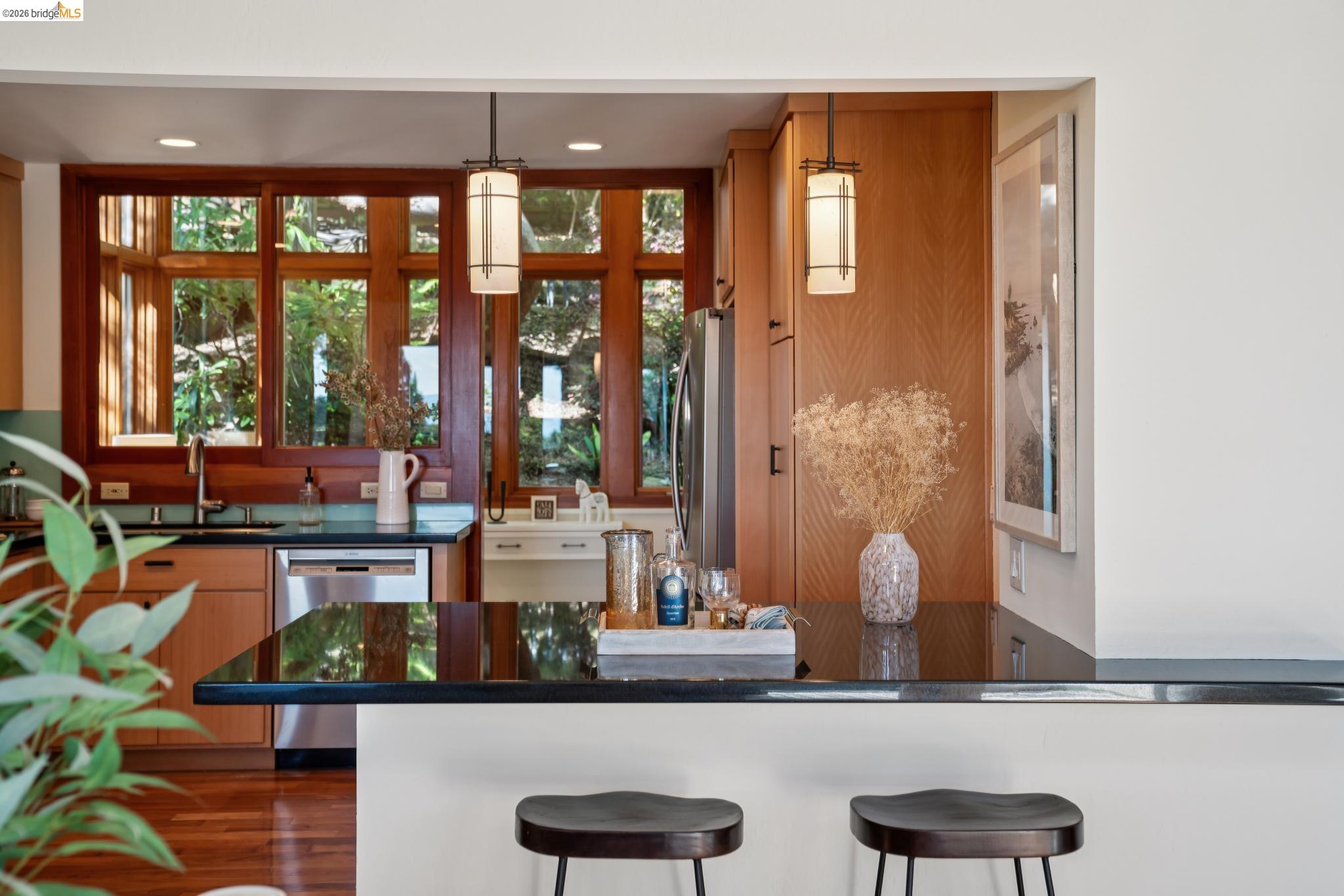 Detail Gallery Image 23 of 53 For 1183 Keeler Ave, Berkeley,  CA 94708 - 2 Beds | 1/1 Baths