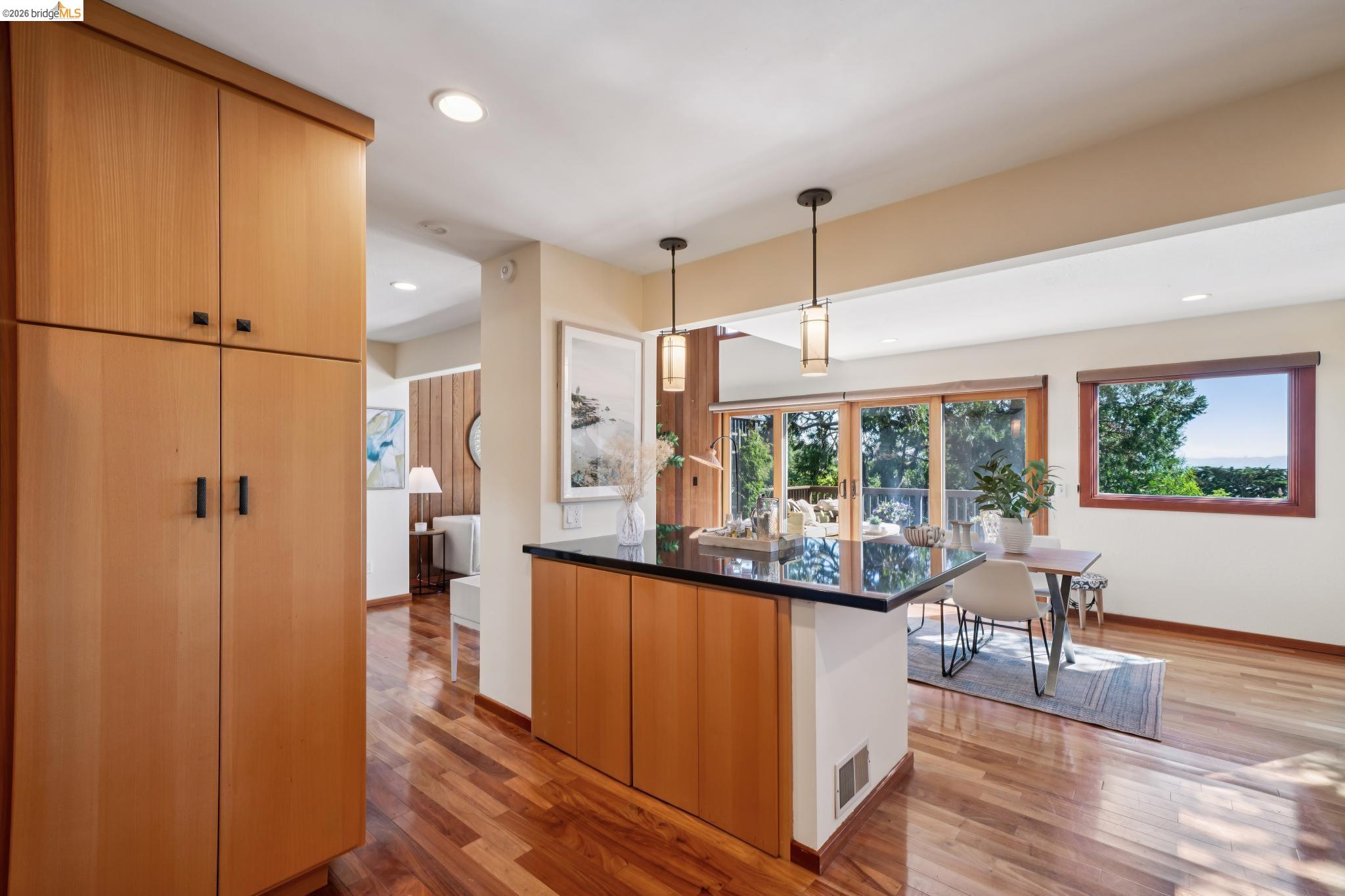 Detail Gallery Image 26 of 53 For 1183 Keeler Ave, Berkeley,  CA 94708 - 2 Beds | 1/1 Baths