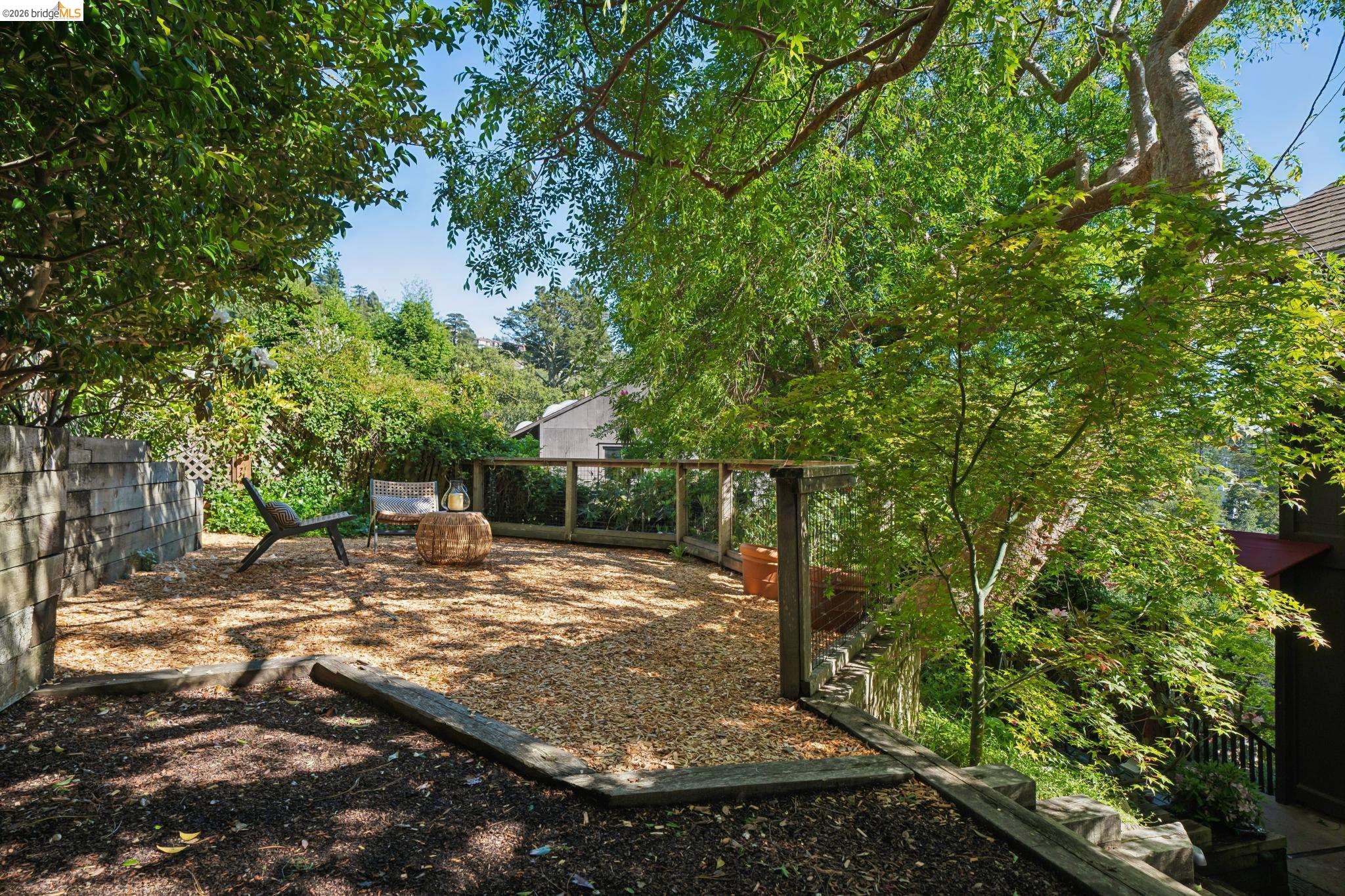 Detail Gallery Image 44 of 53 For 1183 Keeler Ave, Berkeley,  CA 94708 - 2 Beds | 1/1 Baths