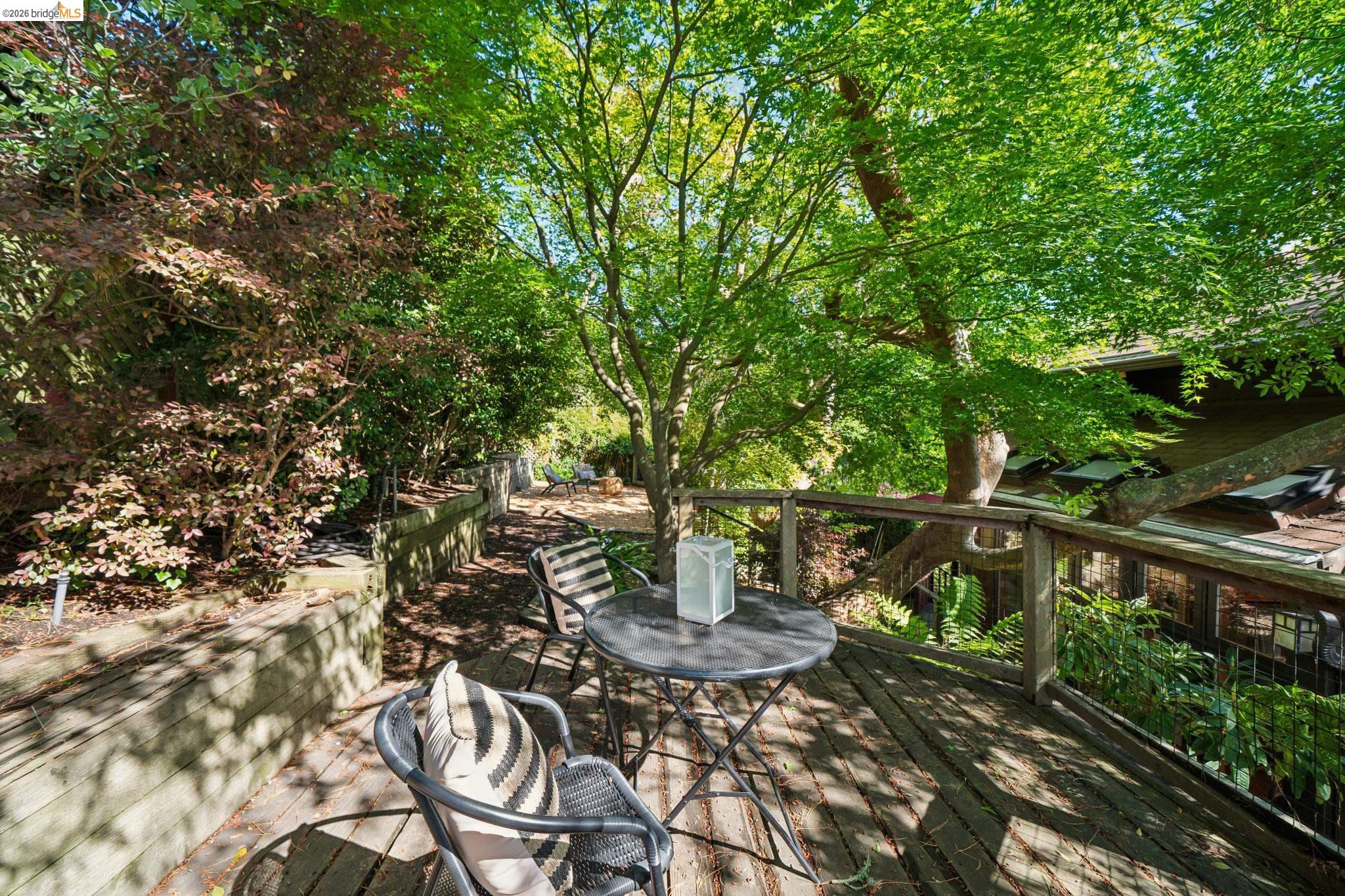 Detail Gallery Image 48 of 53 For 1183 Keeler Ave, Berkeley,  CA 94708 - 2 Beds | 1/1 Baths