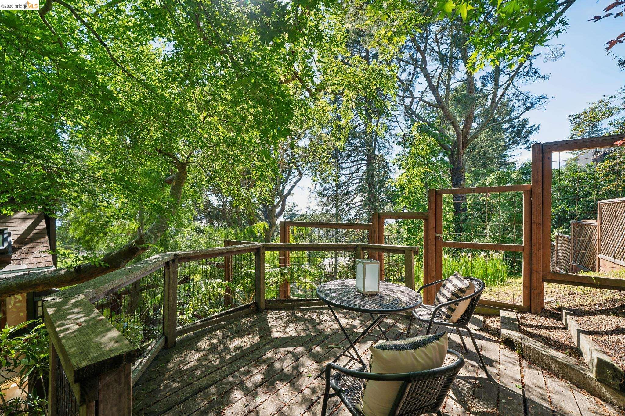 Detail Gallery Image 49 of 53 For 1183 Keeler Ave, Berkeley,  CA 94708 - 2 Beds | 1/1 Baths