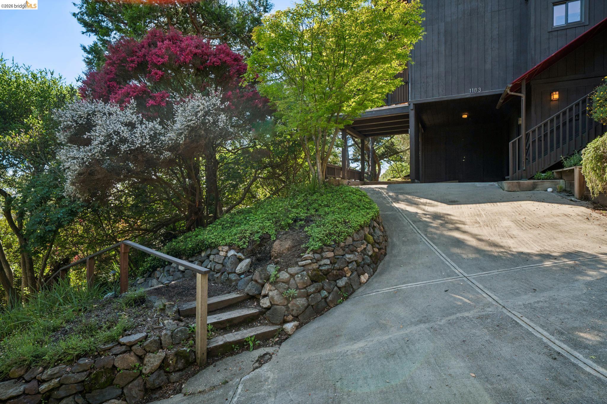 Detail Gallery Image 52 of 53 For 1183 Keeler Ave, Berkeley,  CA 94708 - 2 Beds | 1/1 Baths