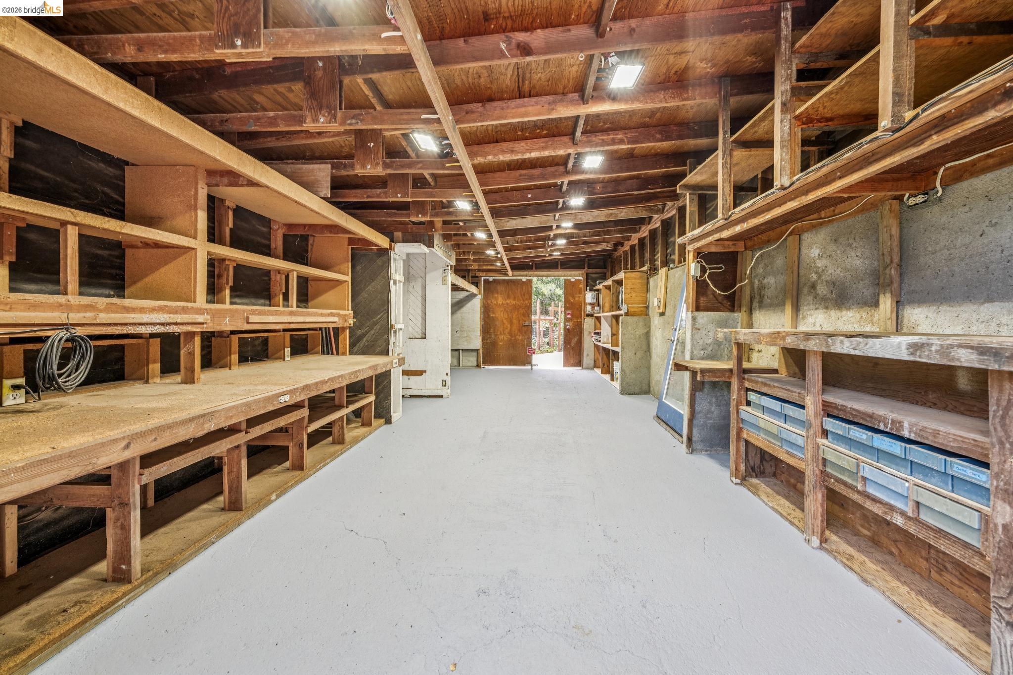 Detail Gallery Image 55 of 99 For 6383 Valley View Rd, Oakland,  CA 94611 - 4 Beds | 2/1 Baths