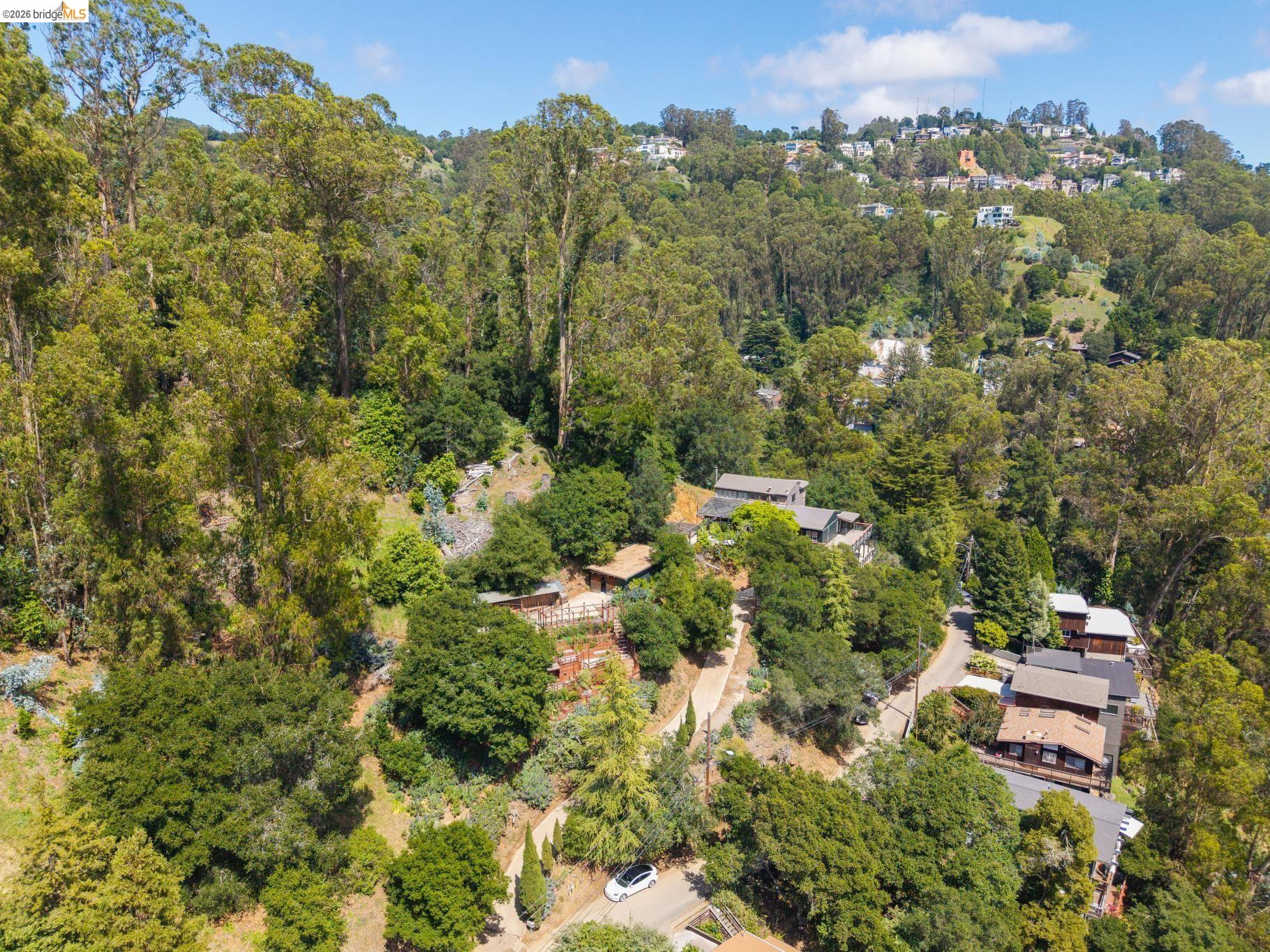 Detail Gallery Image 95 of 99 For 6383 Valley View Rd, Oakland,  CA 94611 - 4 Beds | 2/1 Baths