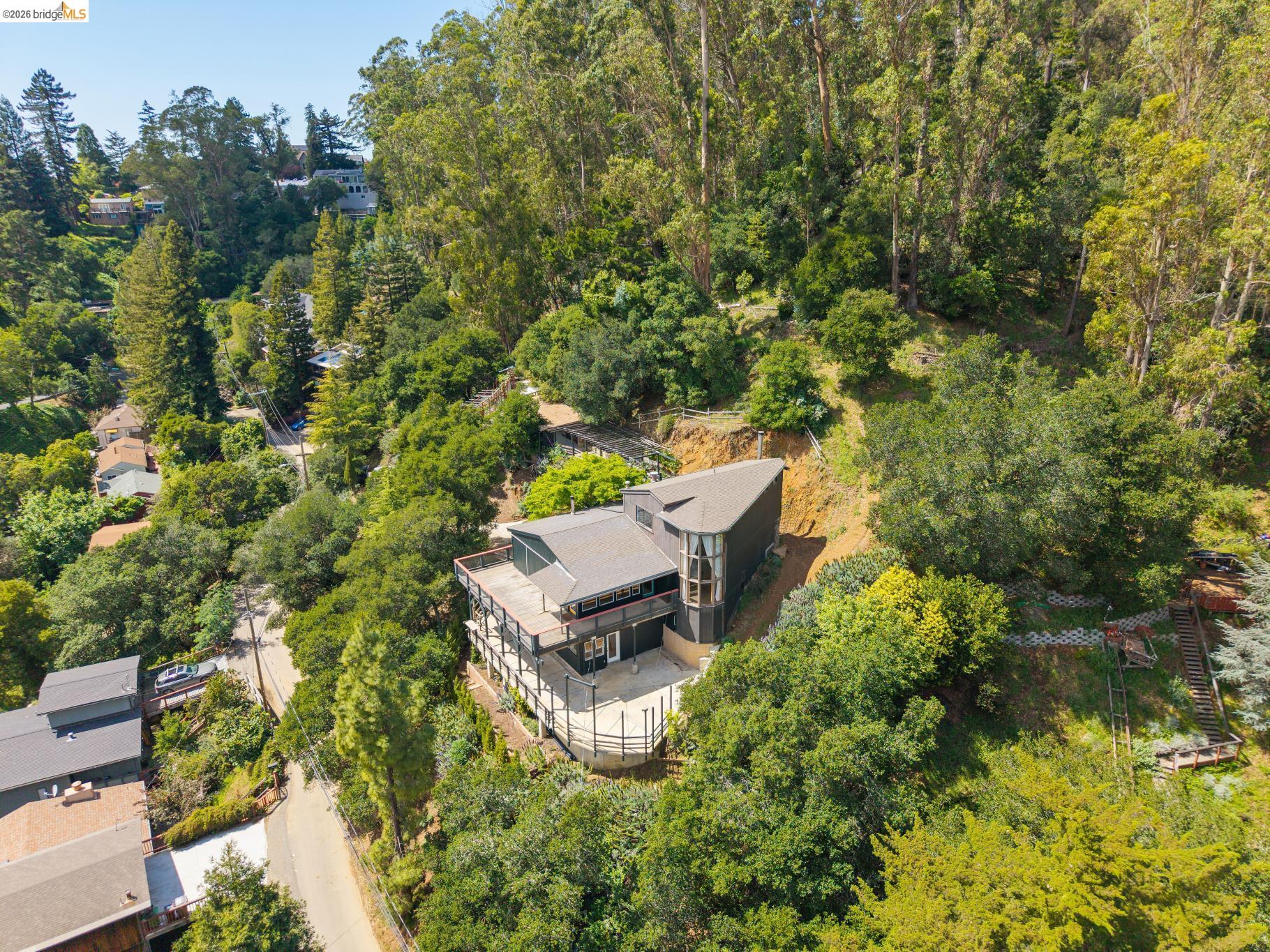 Detail Gallery Image 98 of 99 For 6383 Valley View Rd, Oakland,  CA 94611 - 4 Beds | 2/1 Baths