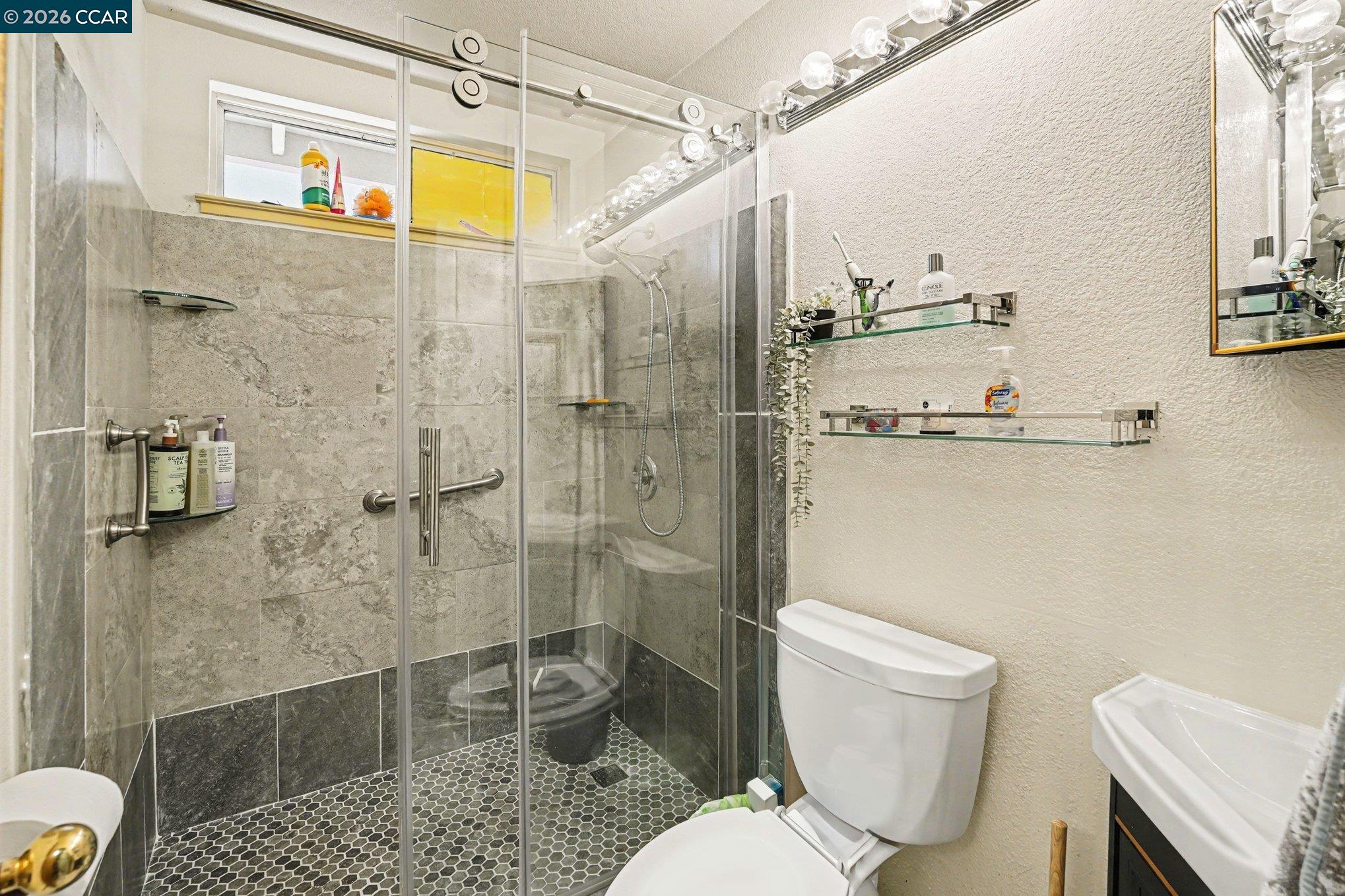 Detail Gallery Image 23 of 36 For 832 Steffa St, Bay Point,  CA 94565 - 4 Beds | 2/1 Baths