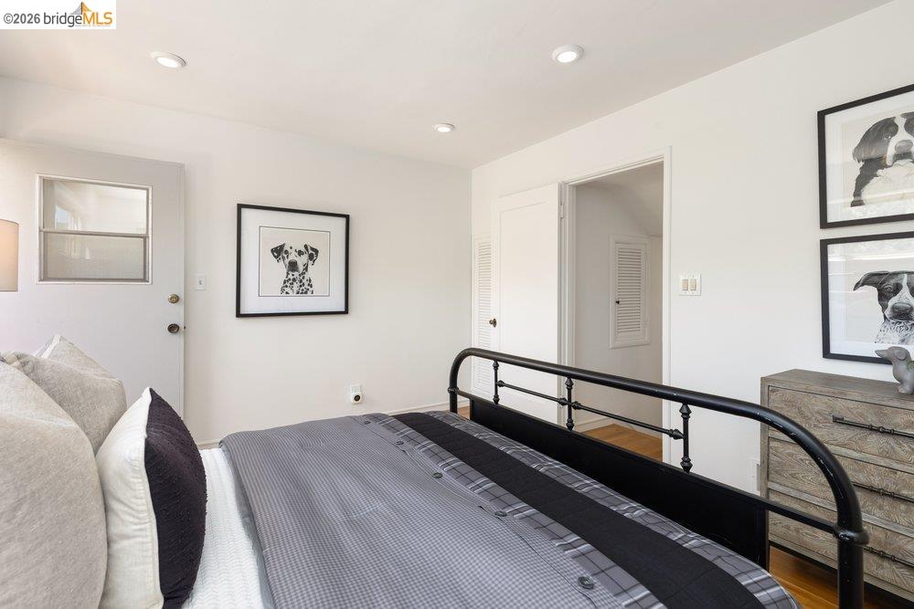 Detail Gallery Image 36 of 61 For 84 Templar Place, Oakland,  CA 94618 - 3 Beds | 2 Baths