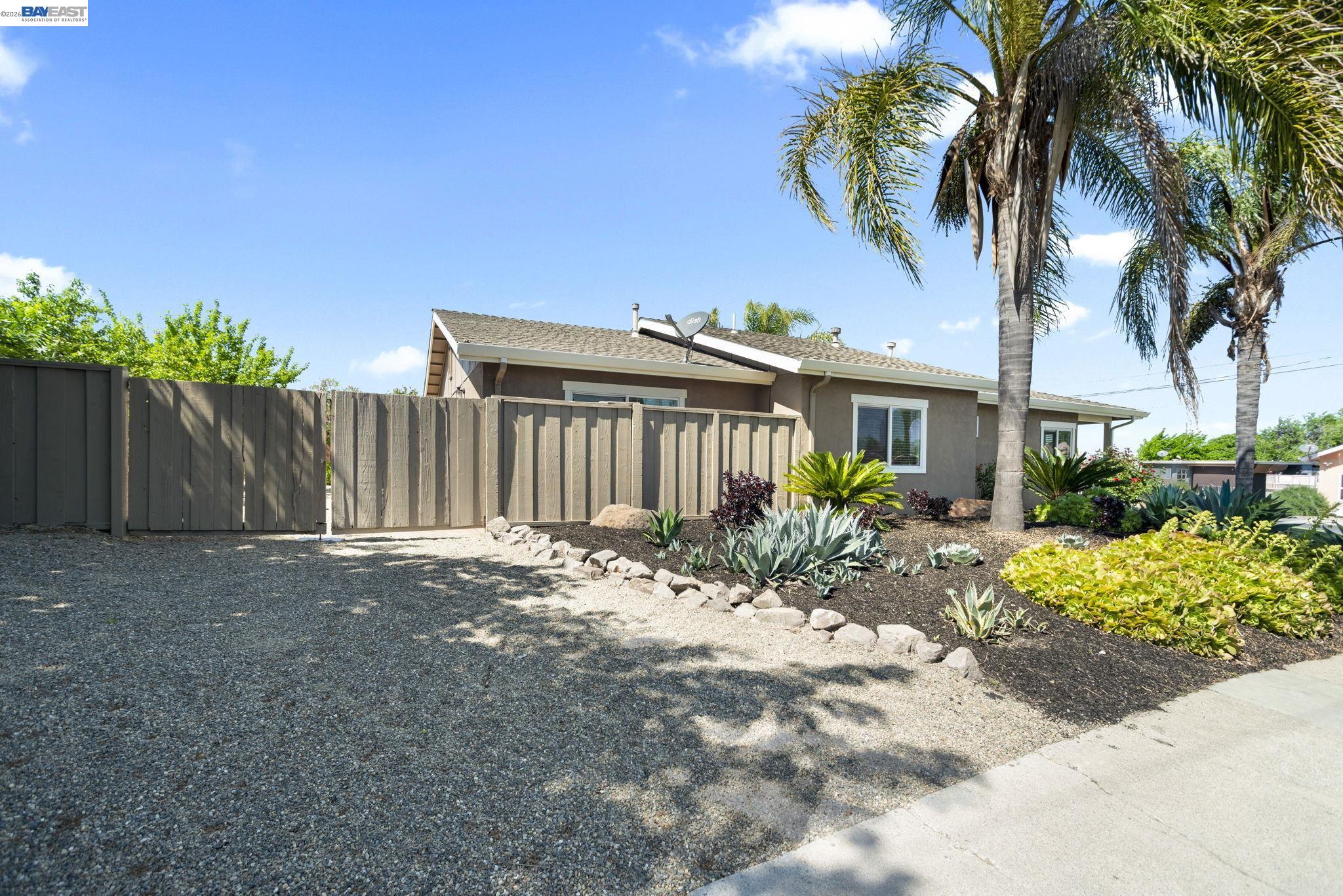 Detail Gallery Image 4 of 58 For 167 Peninsula Road, Bay Point,  CA 94565 - 3 Beds | 2 Baths