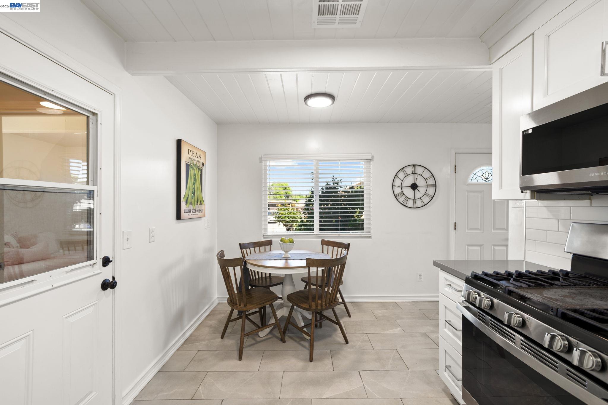 Detail Gallery Image 9 of 58 For 167 Peninsula Road, Bay Point,  CA 94565 - 3 Beds | 2 Baths