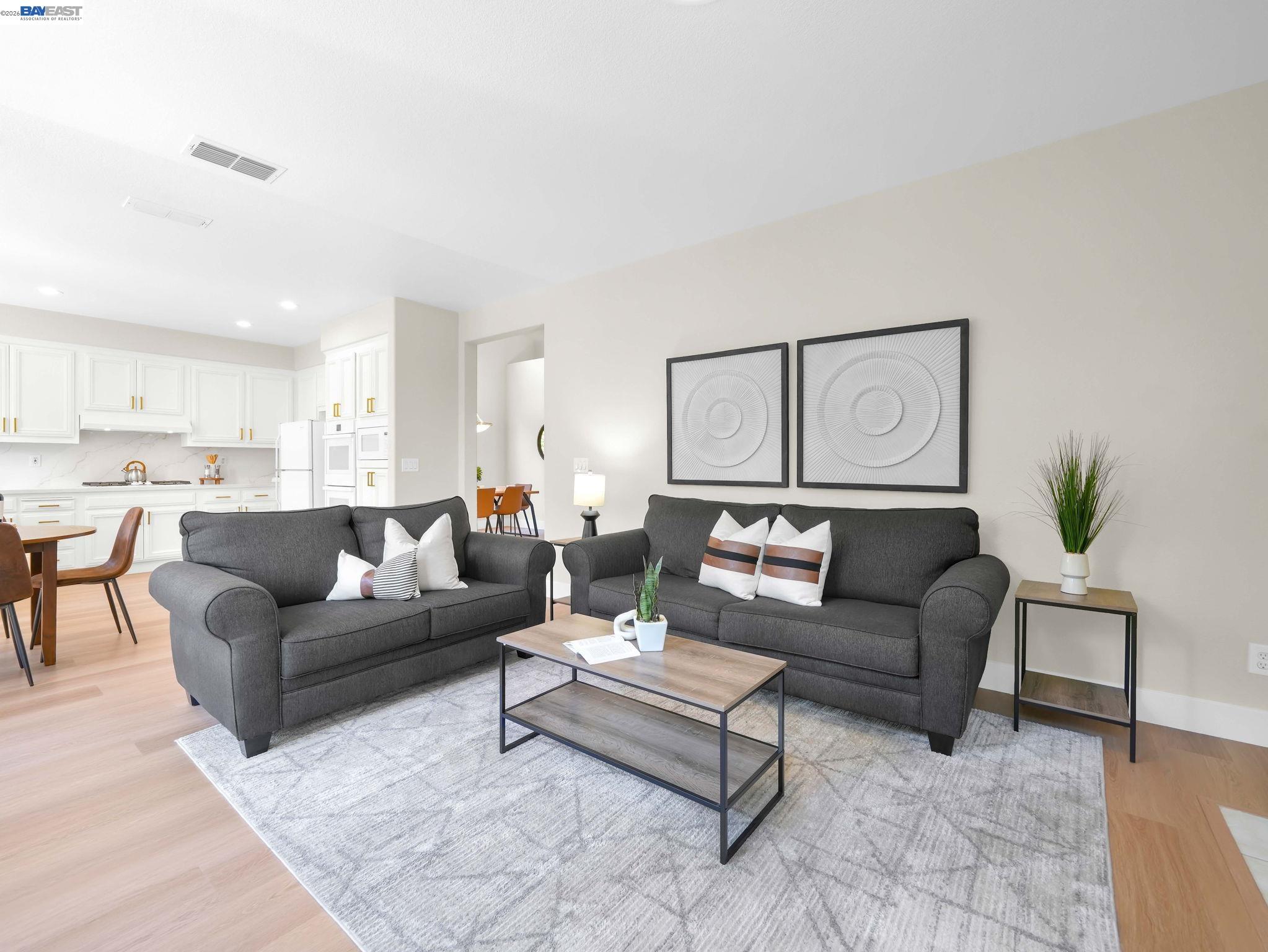 Detail Gallery Image 14 of 51 For 36270 Enfield Dr, Newark,  CA 94560 - 4 Beds | 3 Baths