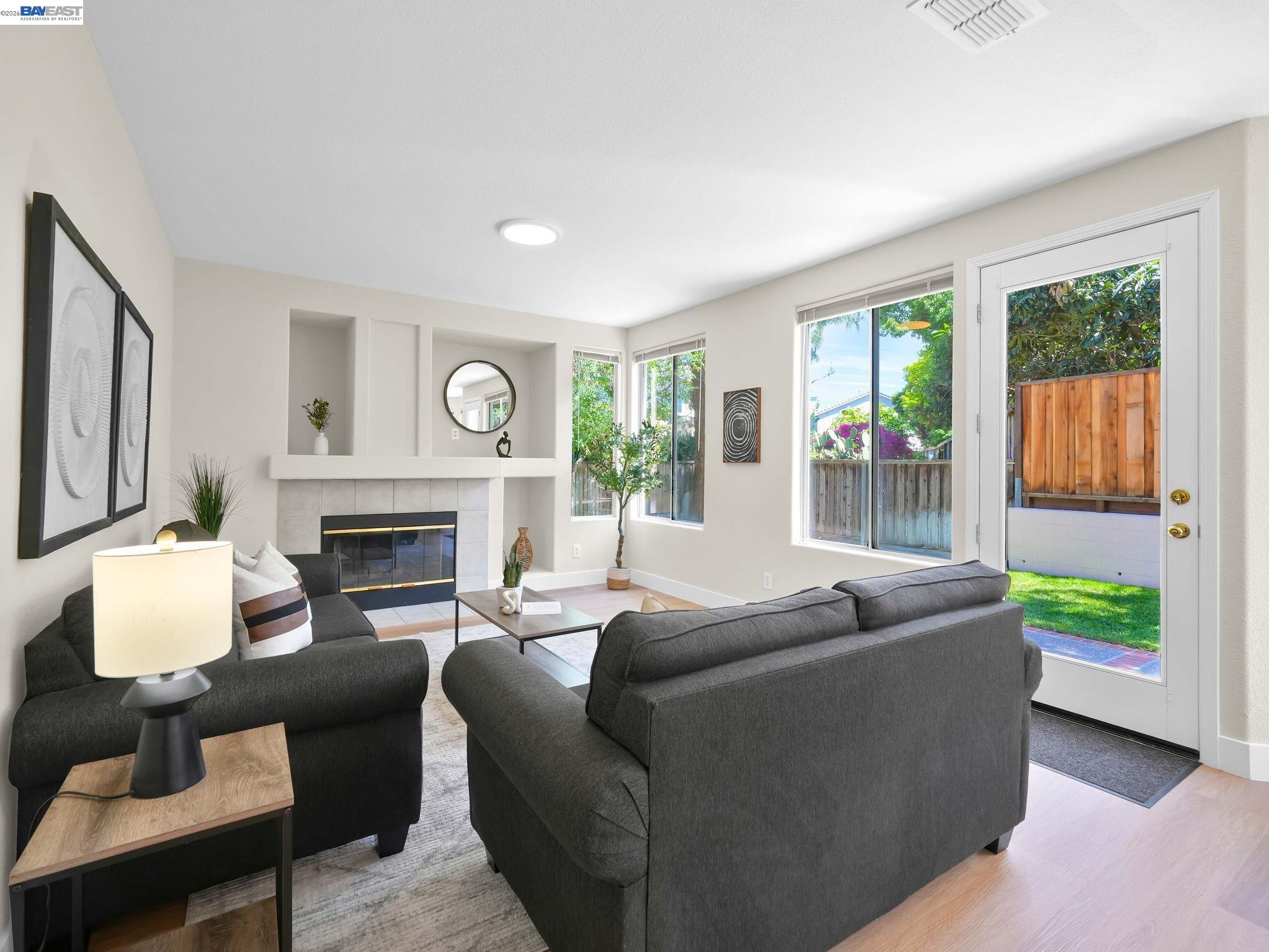 Detail Gallery Image 18 of 51 For 36270 Enfield Dr, Newark,  CA 94560 - 4 Beds | 3 Baths