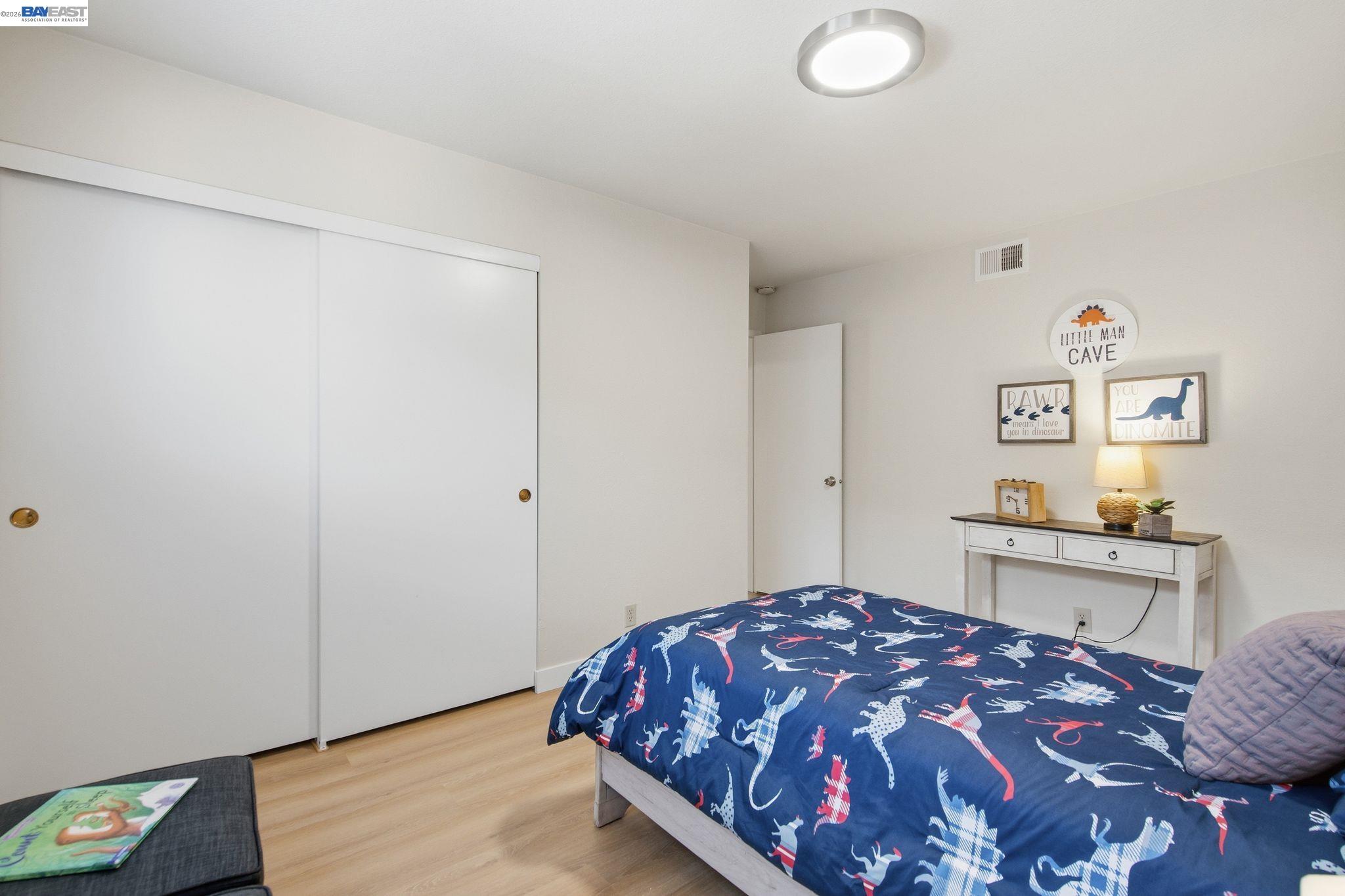 Detail Gallery Image 30 of 56 For 27966 El Portal Dr, Hayward,  CA 94542 - 4 Beds | 2/1 Baths