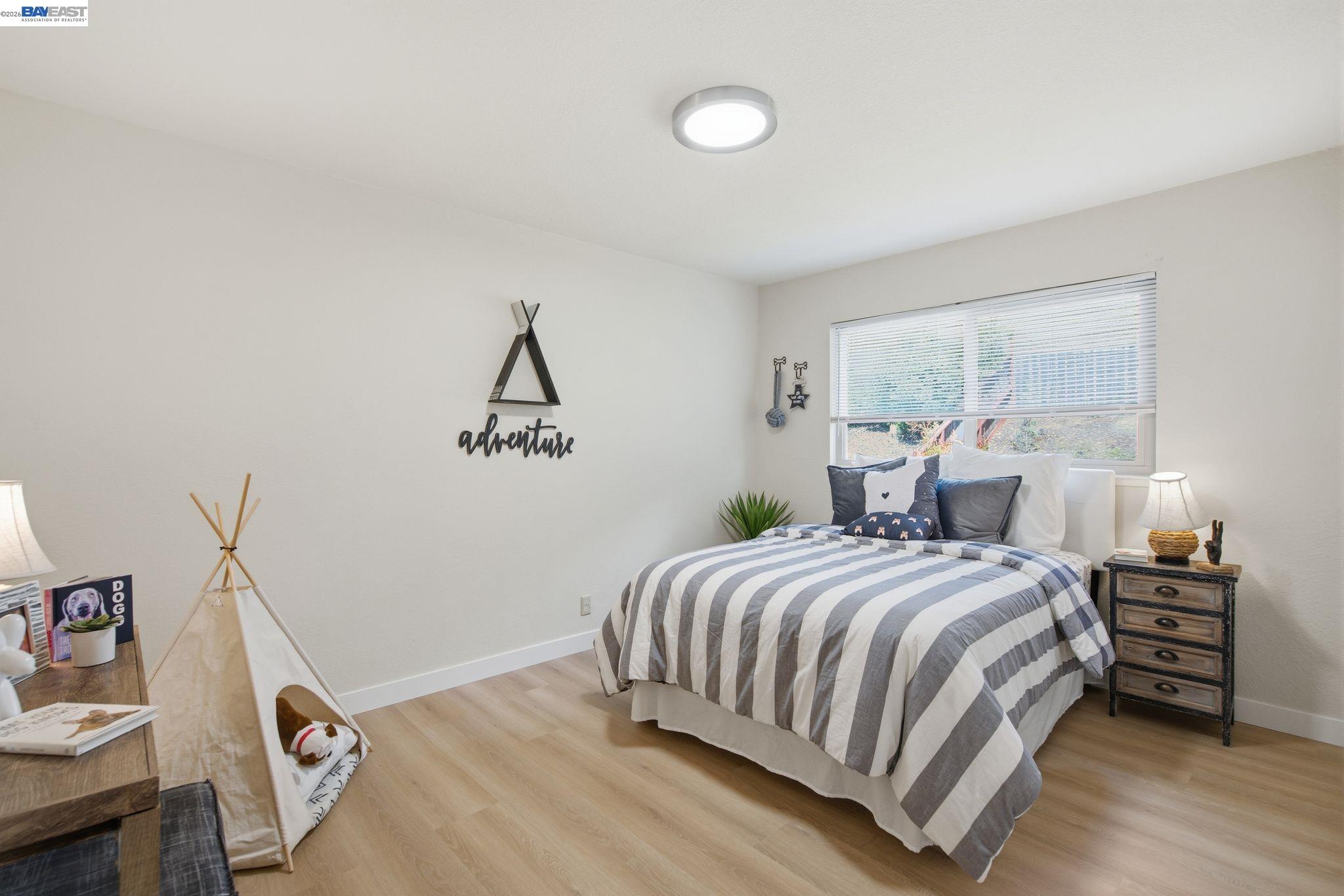 Detail Gallery Image 31 of 56 For 27966 El Portal Dr, Hayward,  CA 94542 - 4 Beds | 2/1 Baths