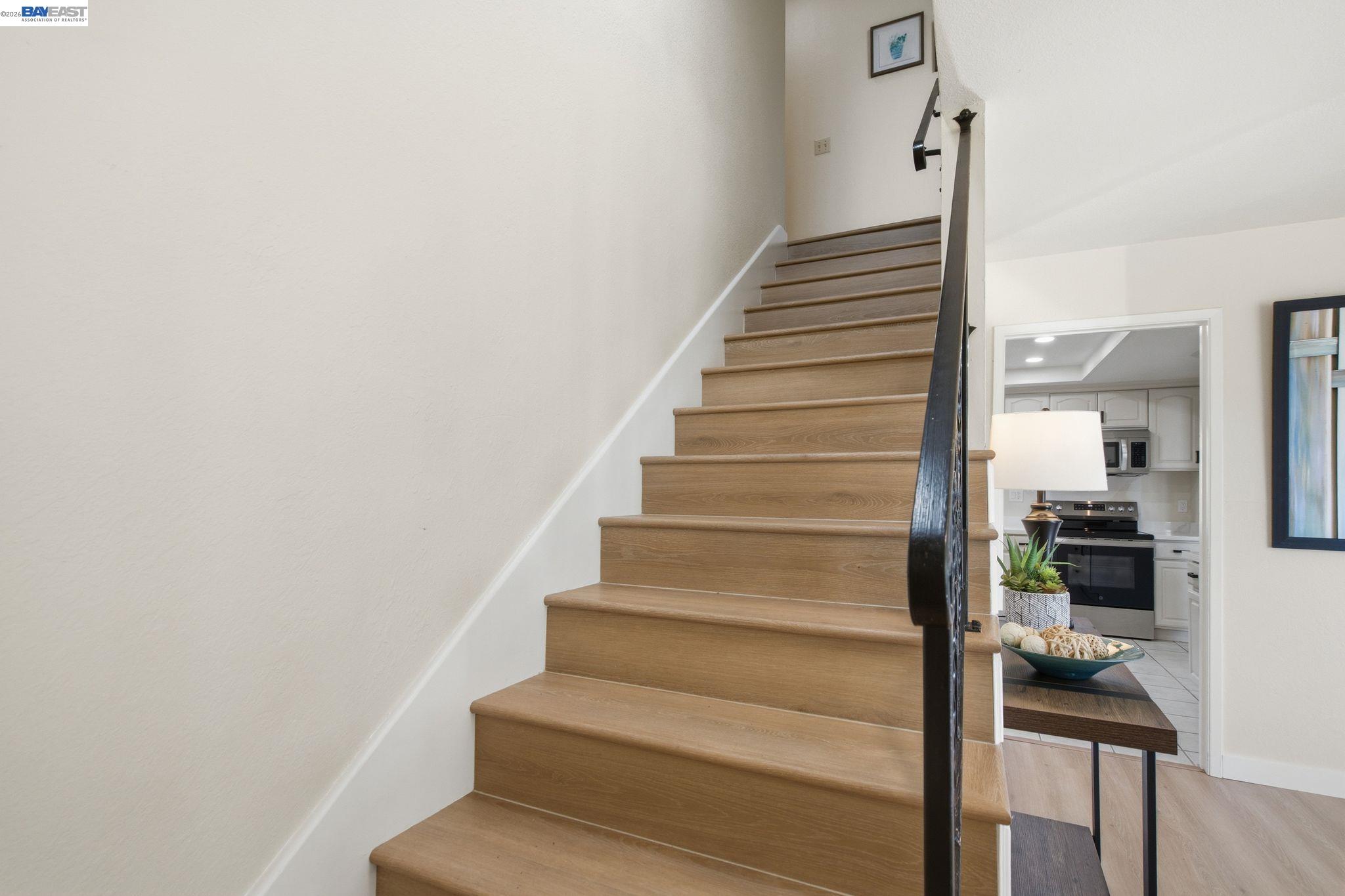 Detail Gallery Image 40 of 56 For 27966 El Portal Dr, Hayward,  CA 94542 - 4 Beds | 2/1 Baths