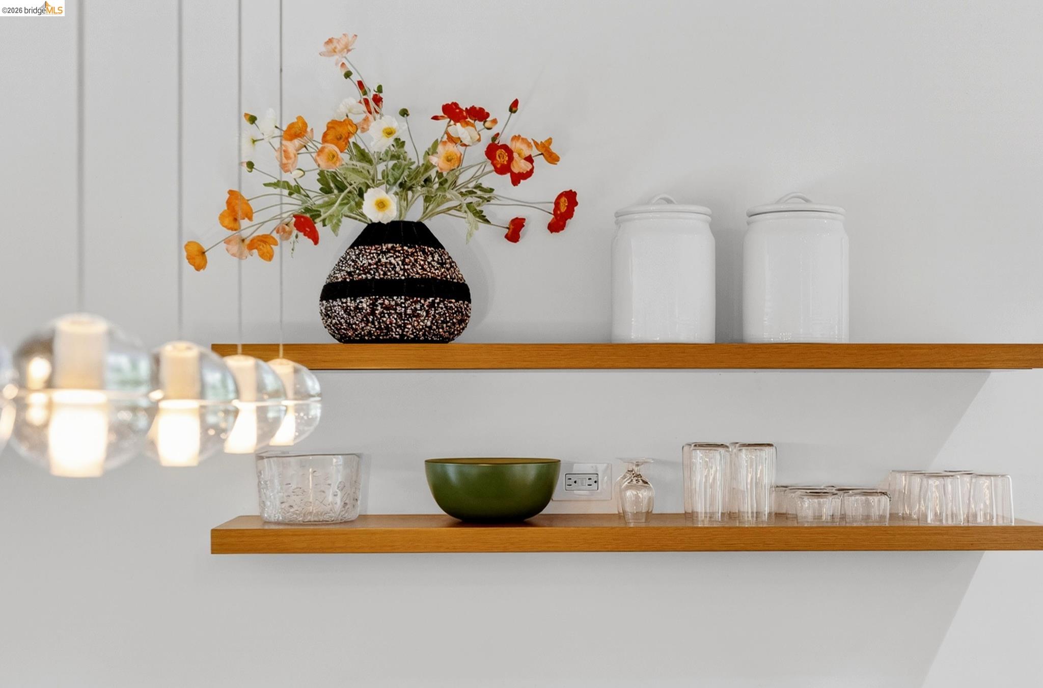 Detail Gallery Image 26 of 50 For 2155 Emerson Street, Berkeley,  CA 94705 - 2 Beds | 1 Baths