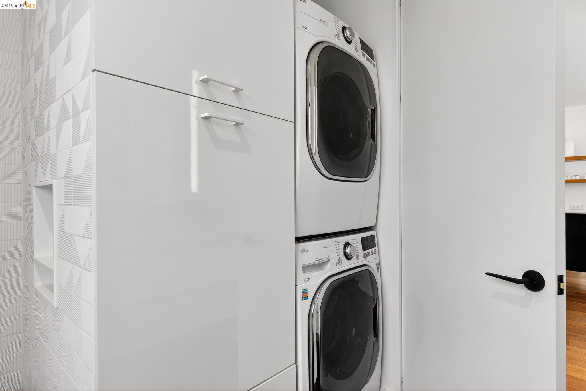 Detail Gallery Image 34 of 50 For 2155 Emerson Street, Berkeley,  CA 94705 - 2 Beds | 1 Baths