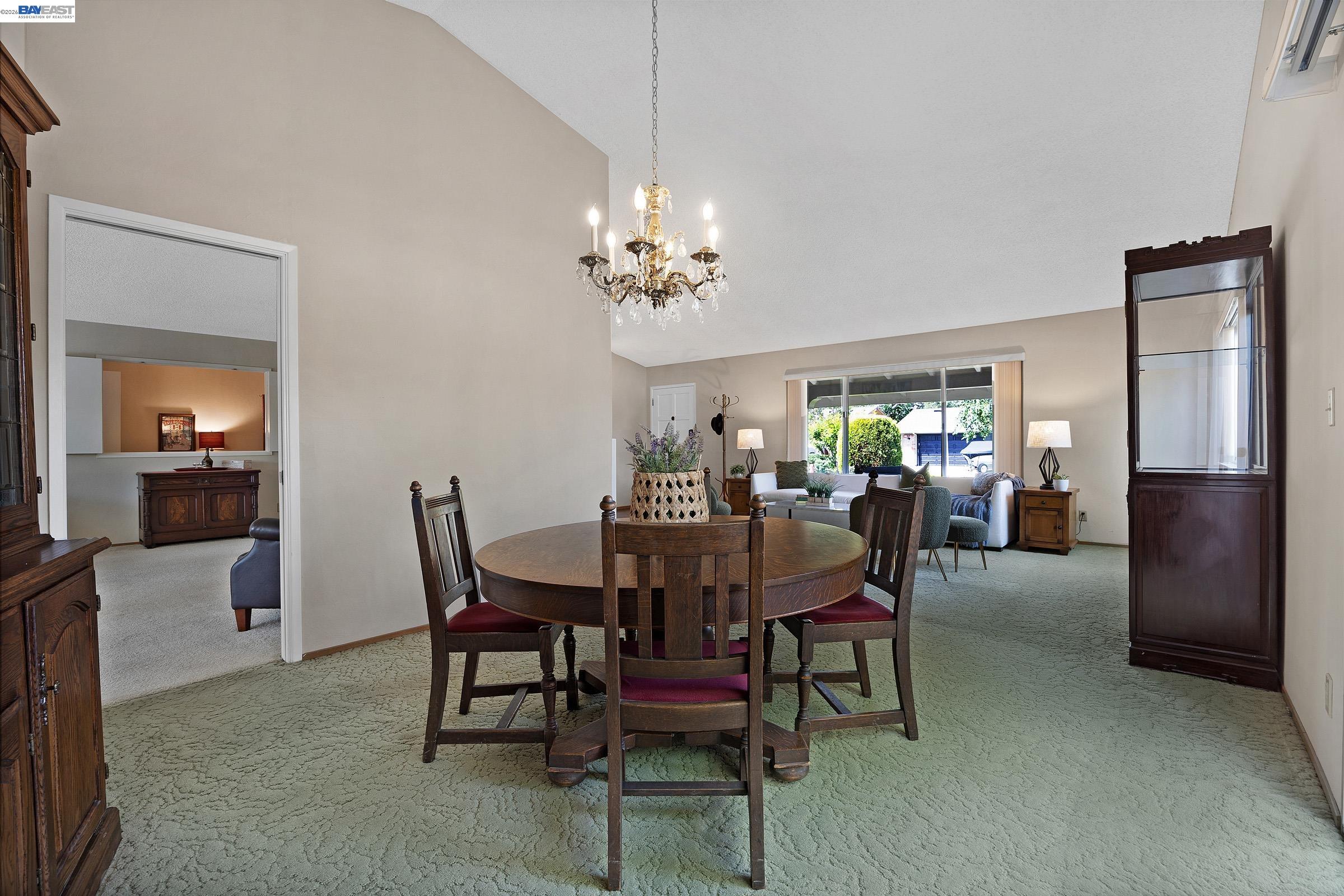 Detail Gallery Image 9 of 50 For 1926 Neptune Rd, Livermore,  CA 94550 - 5 Beds | 2 Baths
