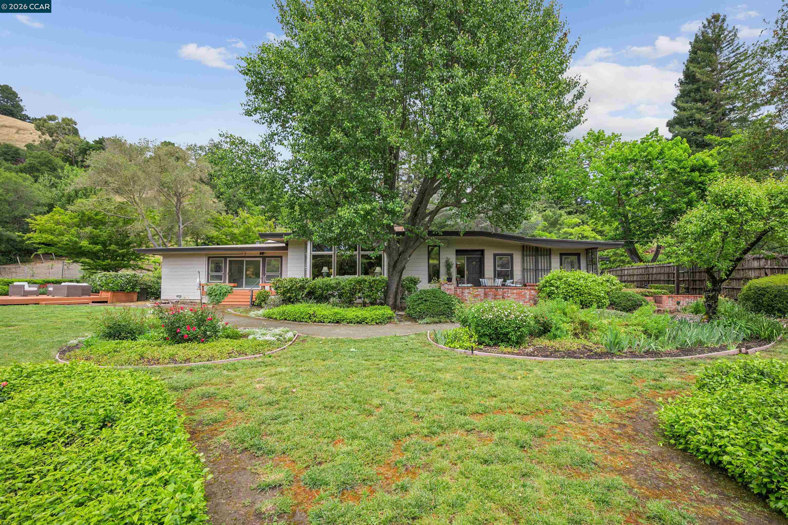 3814 Happy Valley Rd, Lafayette, CA, 94549