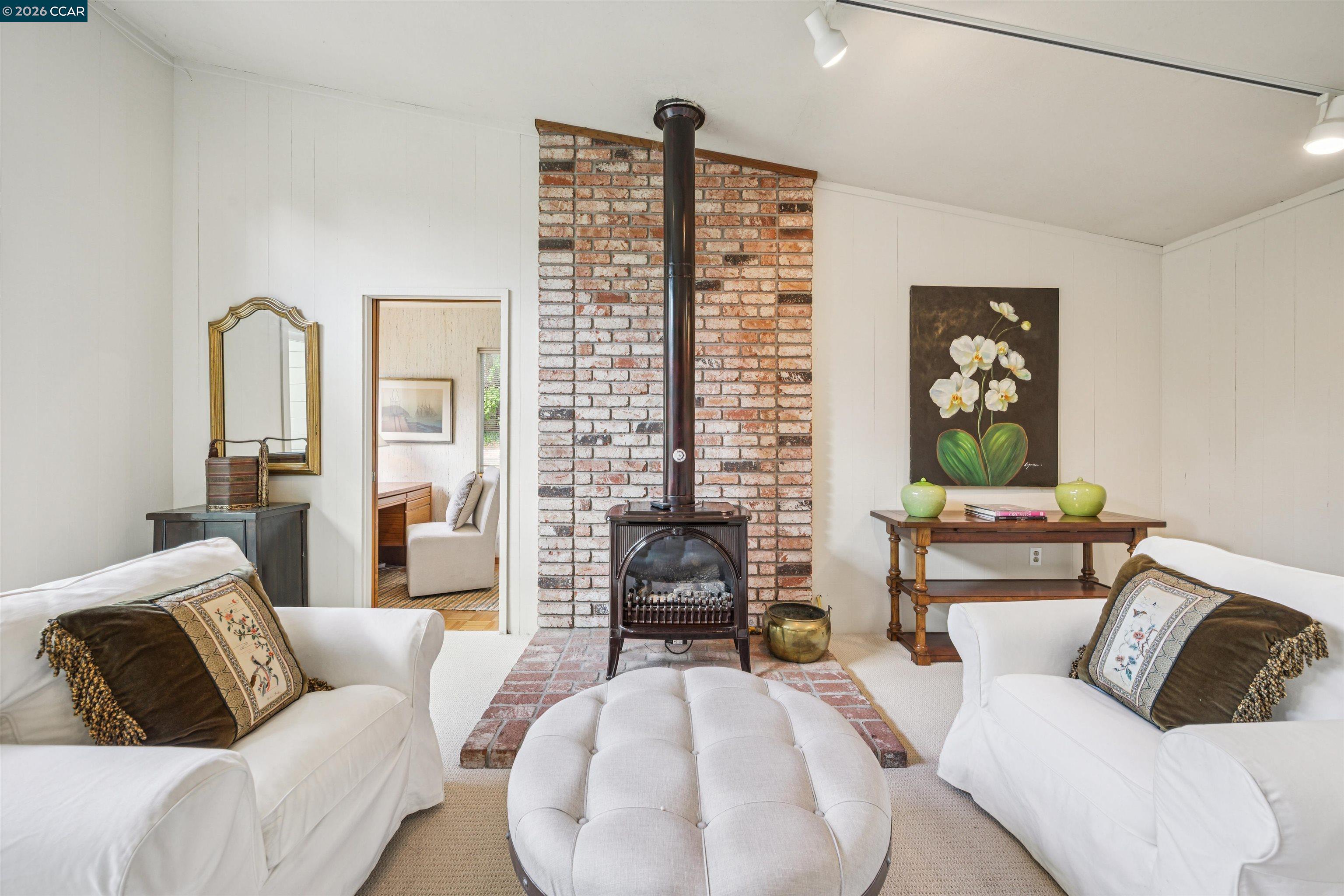 3814 Happy Valley Rd, Lafayette, CA, 94549