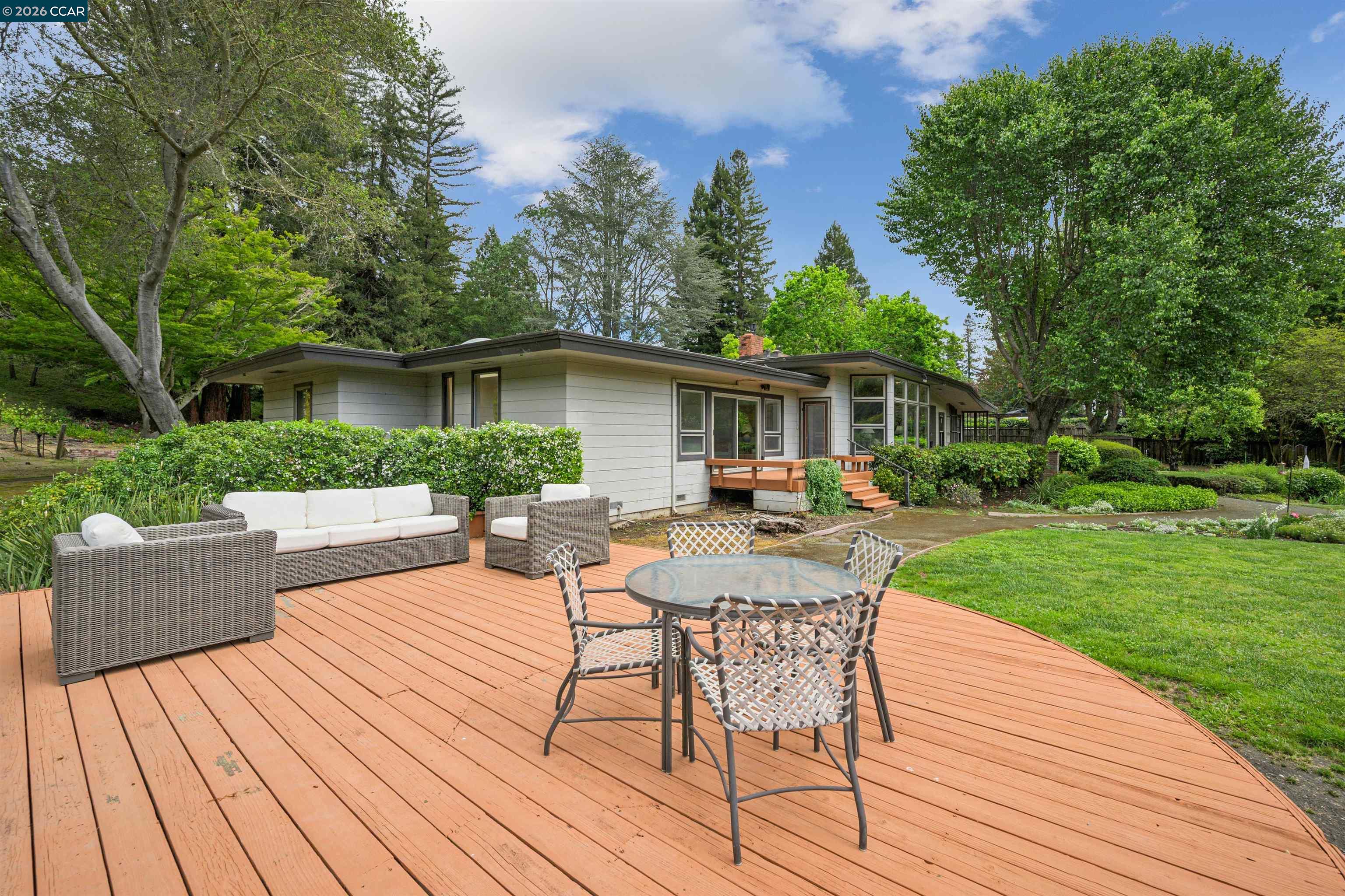 3814 Happy Valley Rd, Lafayette, CA, 94549