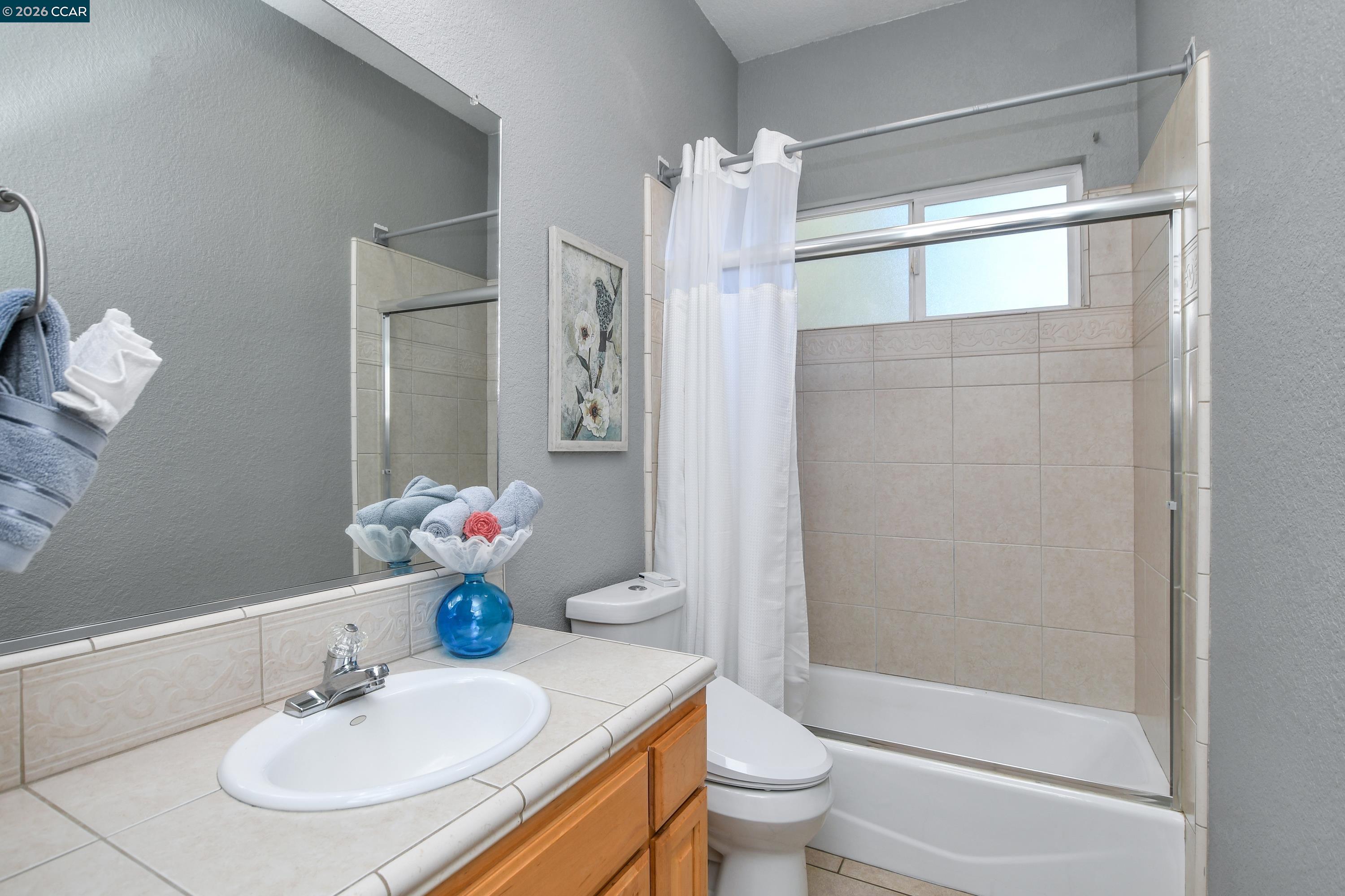 Detail Gallery Image 30 of 41 For 204 Chaps Ct, Oakley,  CA 94561 - 5 Beds | 3 Baths