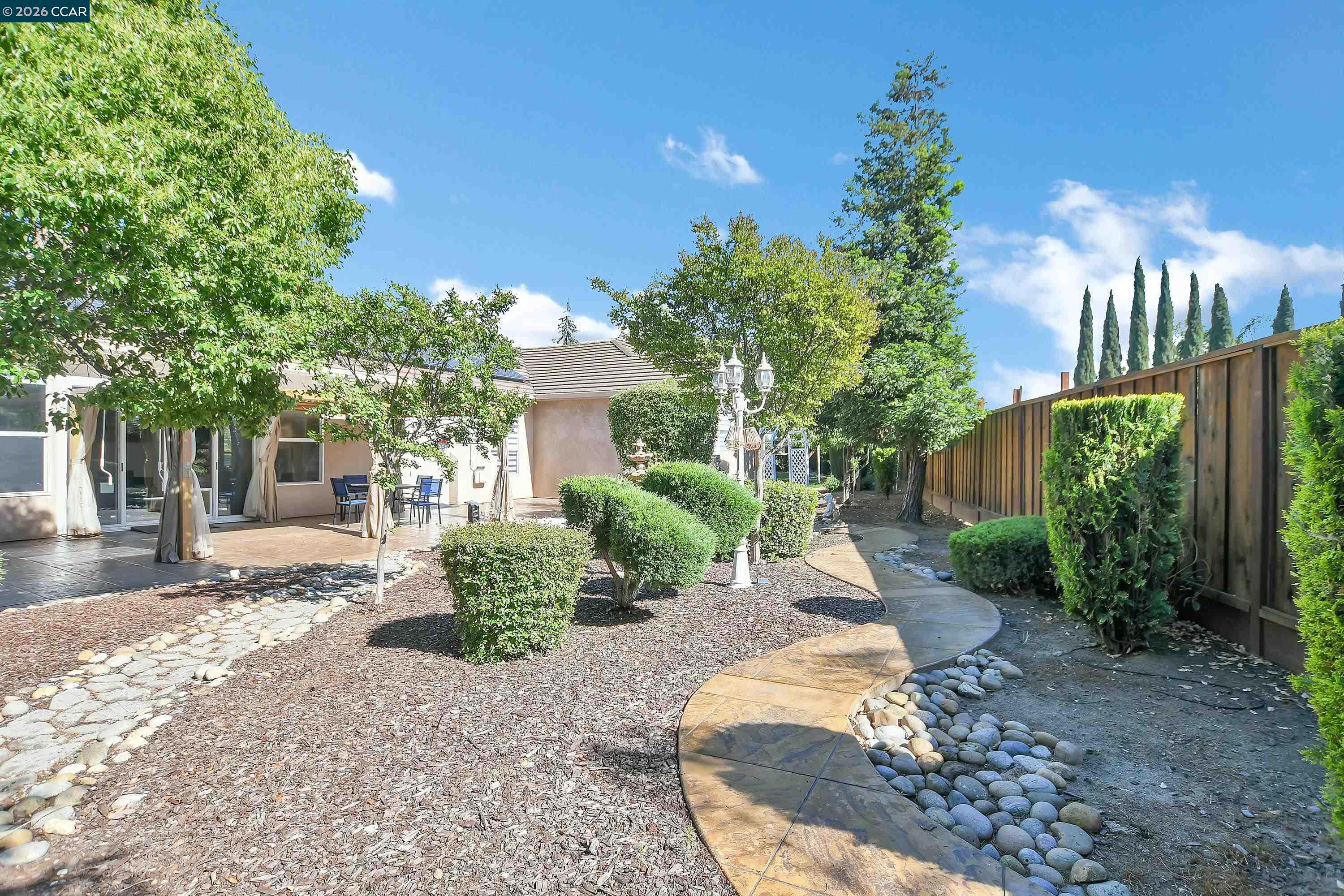 Detail Gallery Image 37 of 41 For 204 Chaps Ct, Oakley,  CA 94561 - 5 Beds | 3 Baths