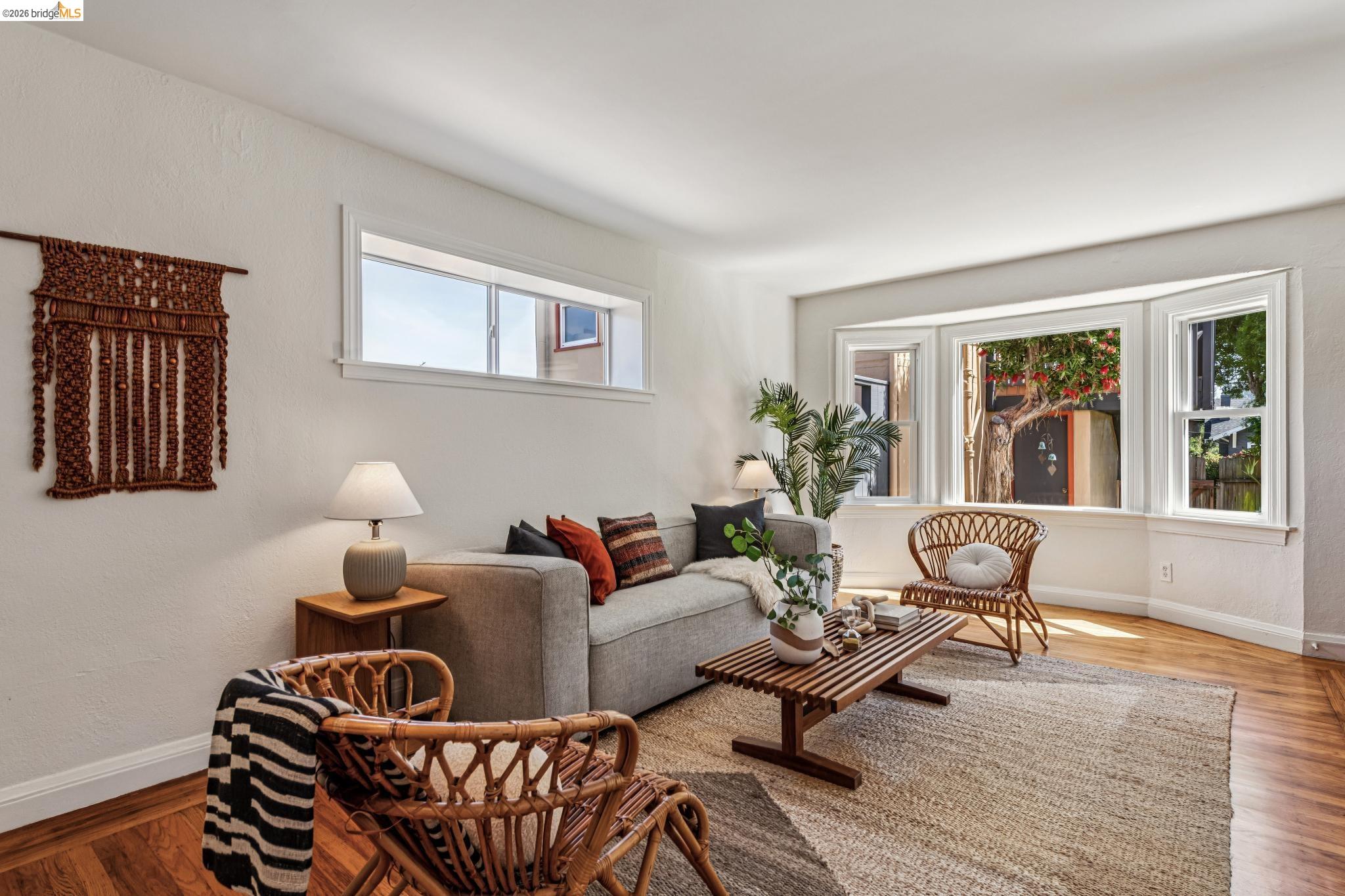 Detail Gallery Image 17 of 86 For 5705 Panama Ave, Richmond,  CA 94804 - 3 Beds | 2/1 Baths