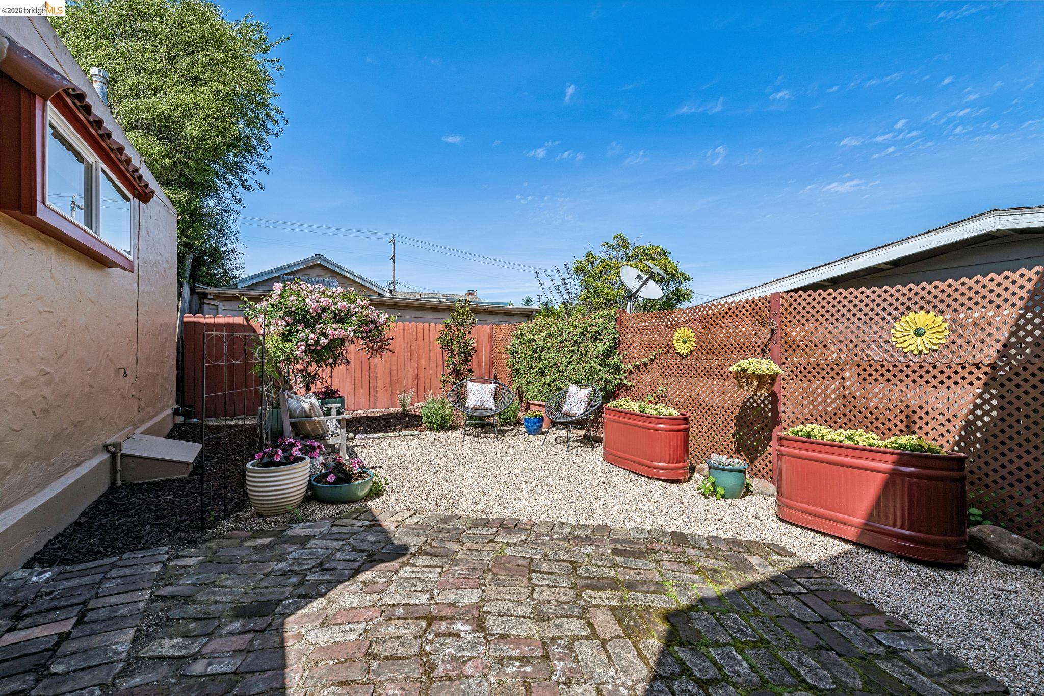 Detail Gallery Image 76 of 86 For 5705 Panama Ave, Richmond,  CA 94804 - 3 Beds | 2/1 Baths