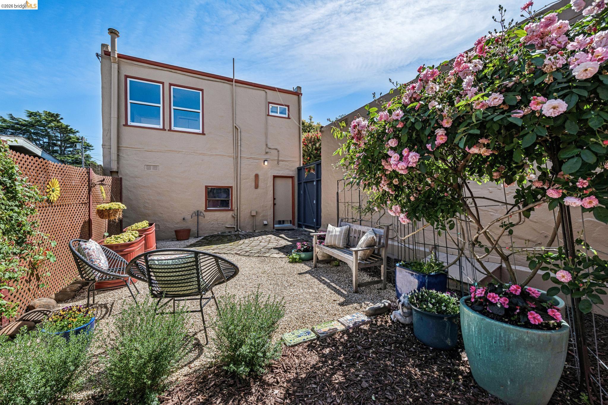 Detail Gallery Image 82 of 86 For 5705 Panama Ave, Richmond,  CA 94804 - 3 Beds | 2/1 Baths