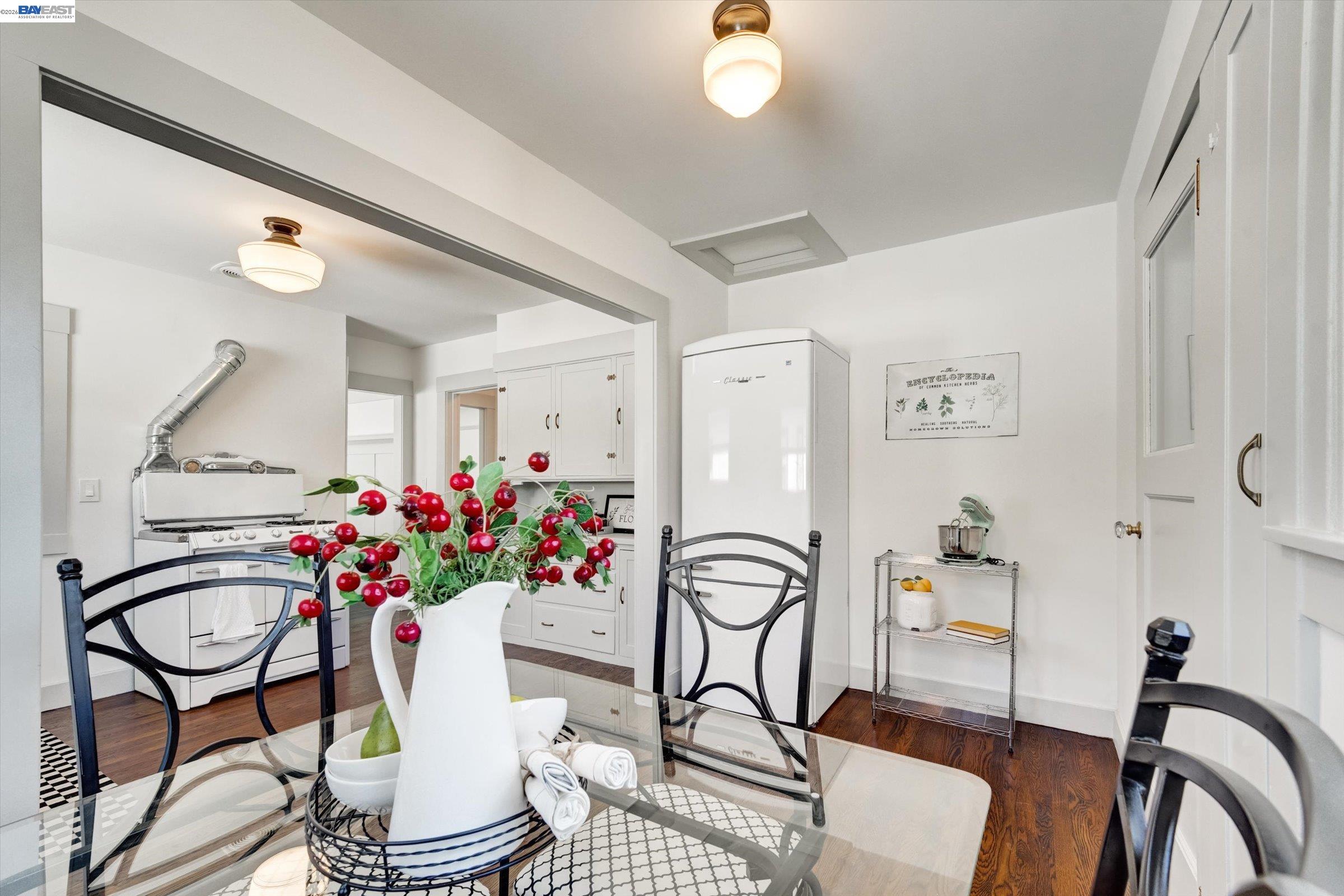 4241 Suter St, Oakland, CA, 94619