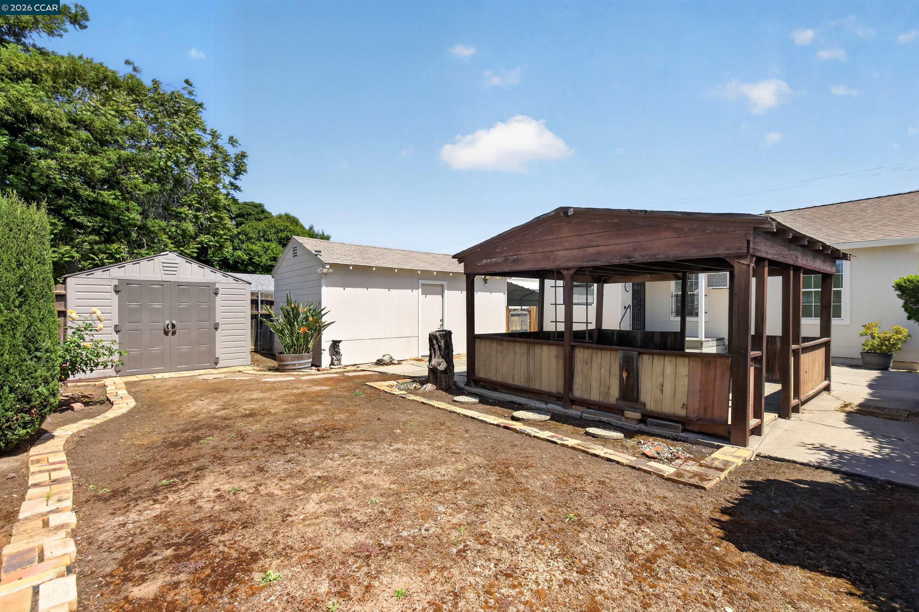 Detail Gallery Image 16 of 20 For 2406 D St, Antioch,  CA 94509 - 2 Beds | 1 Baths