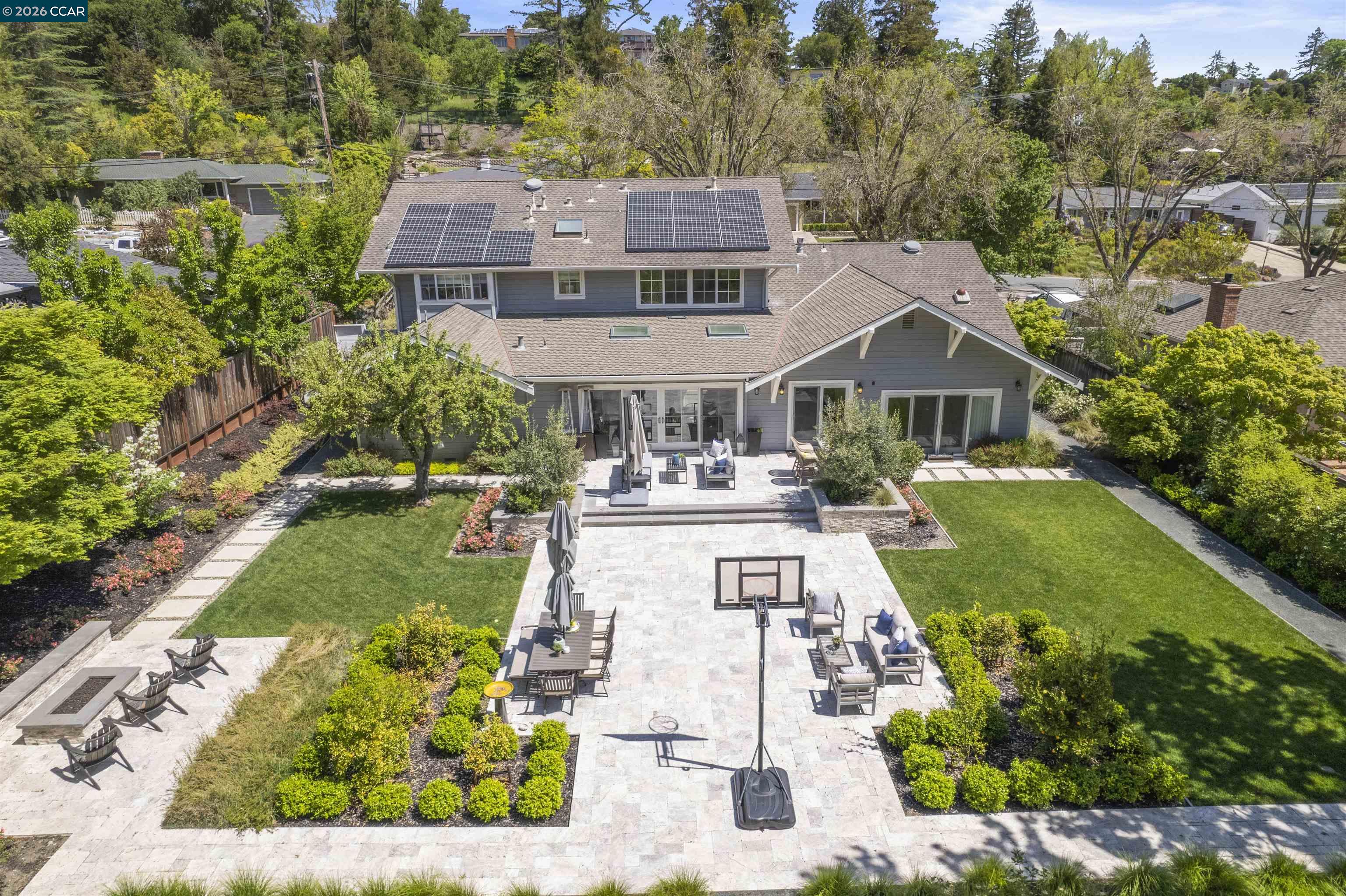 246 Overhill Rd, Orinda, CA, 94563